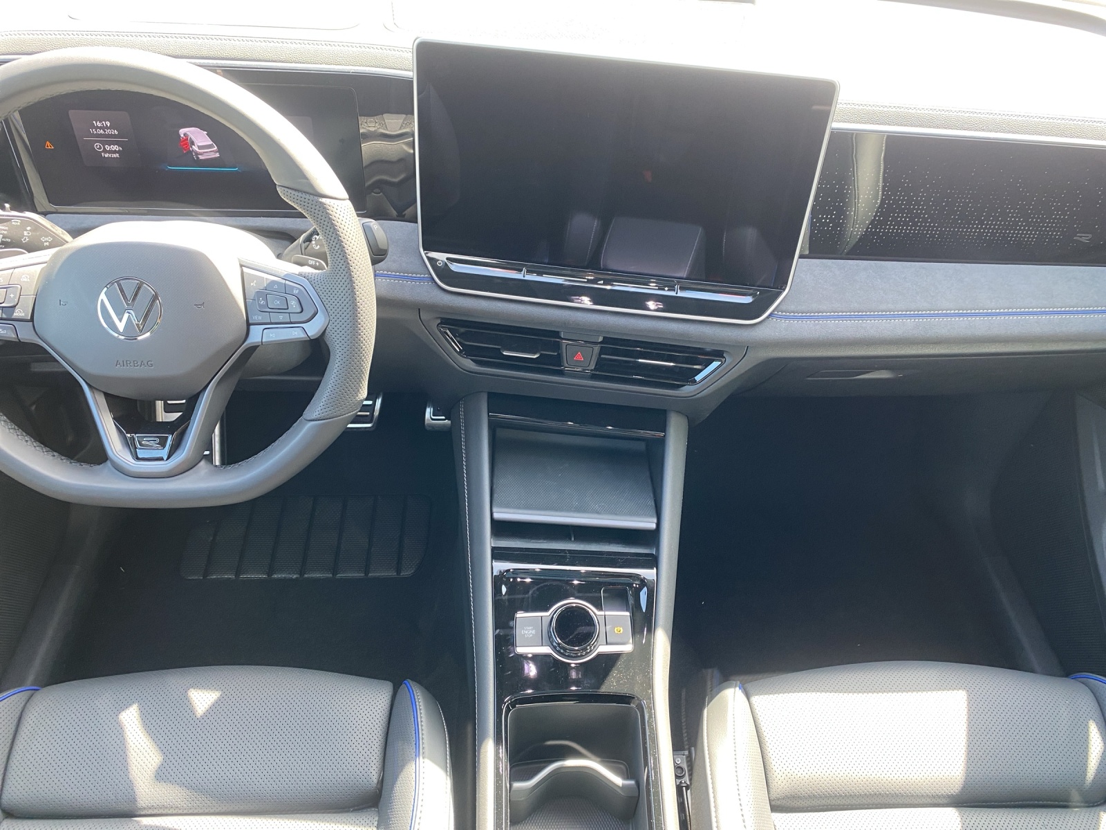 VW Tiguan 2.0 TSI DSG R-Line 4Motion-image-10