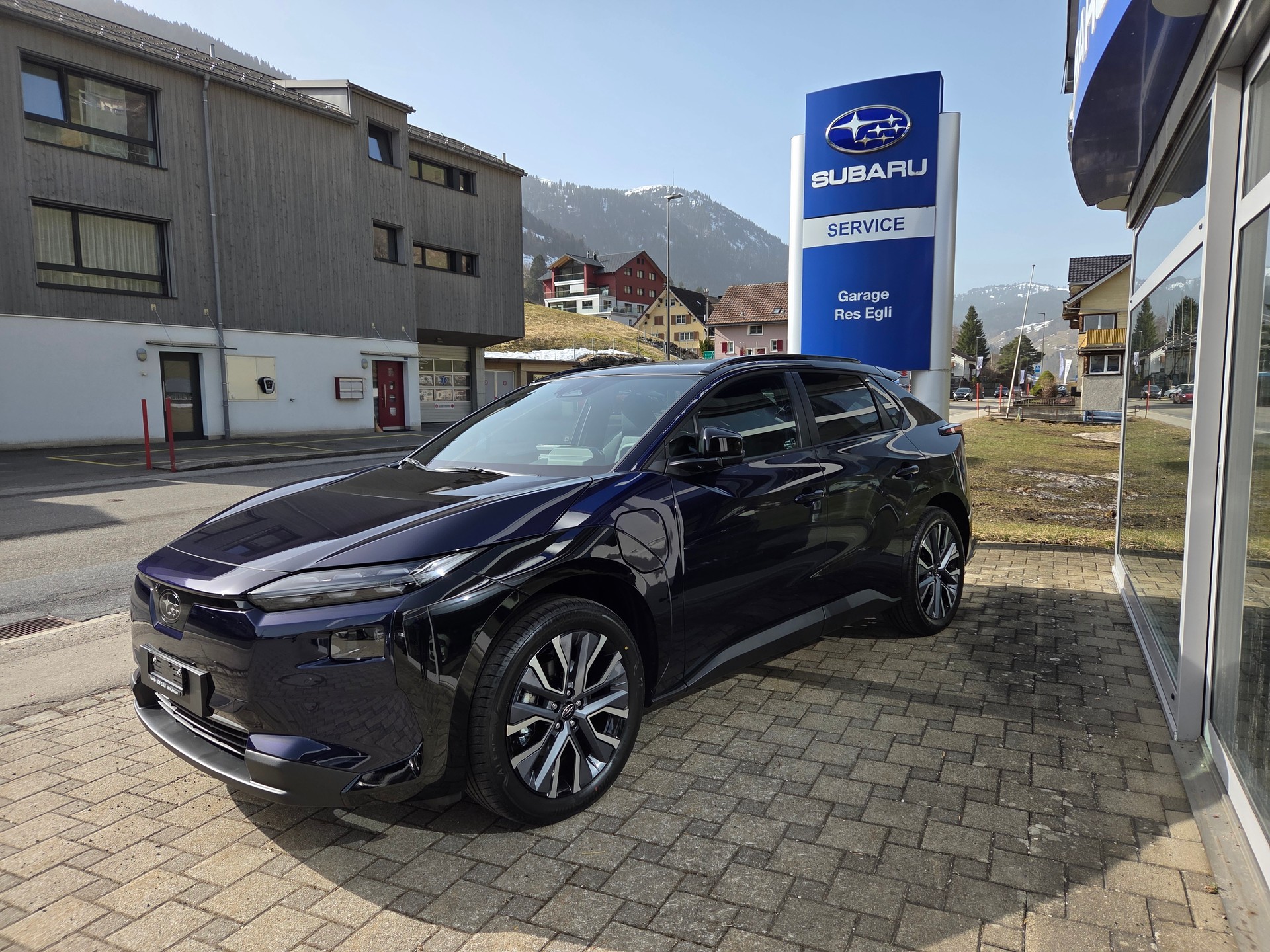 SUBARU Luxury