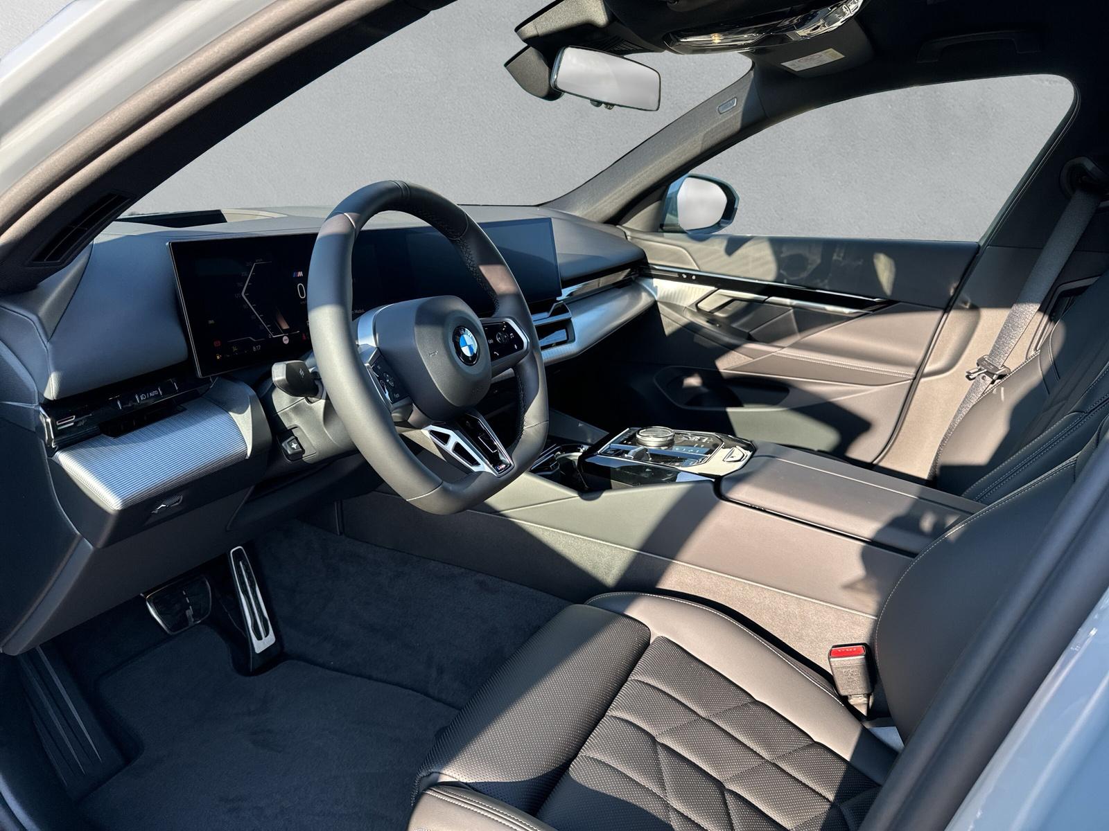 BMW 520d M Sport xDrive Touring G61 (CH) AHK đ-image-5
