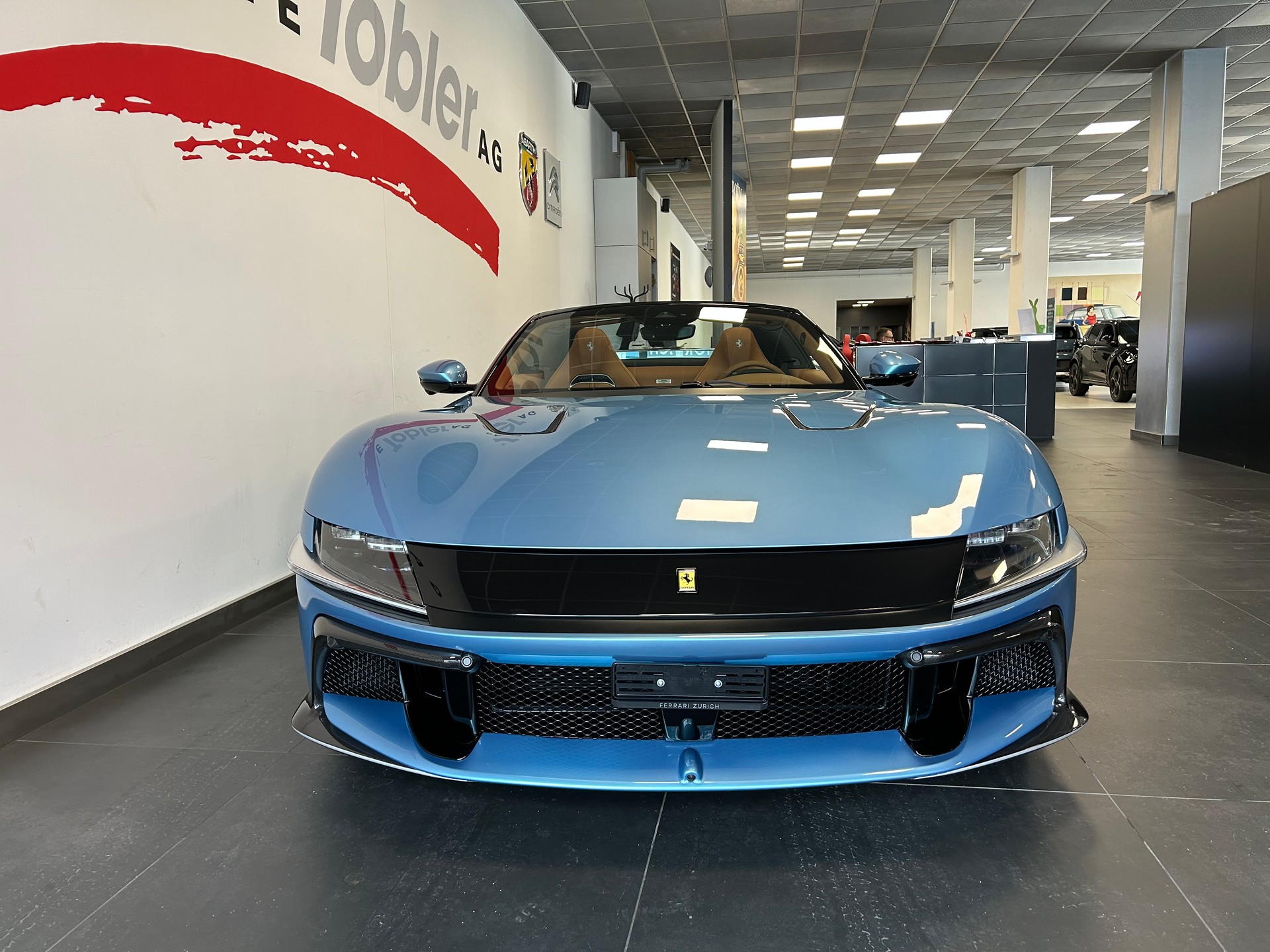 FERRARI 12 Cilindri Spider-image-5