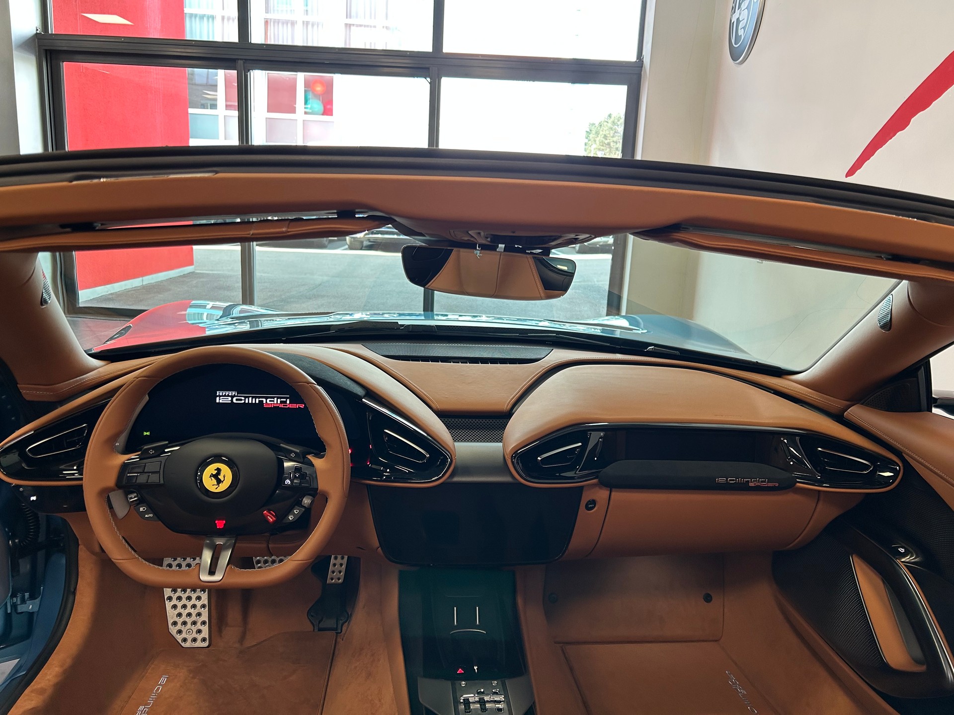 FERRARI 12 Cilindri Spider-image-12