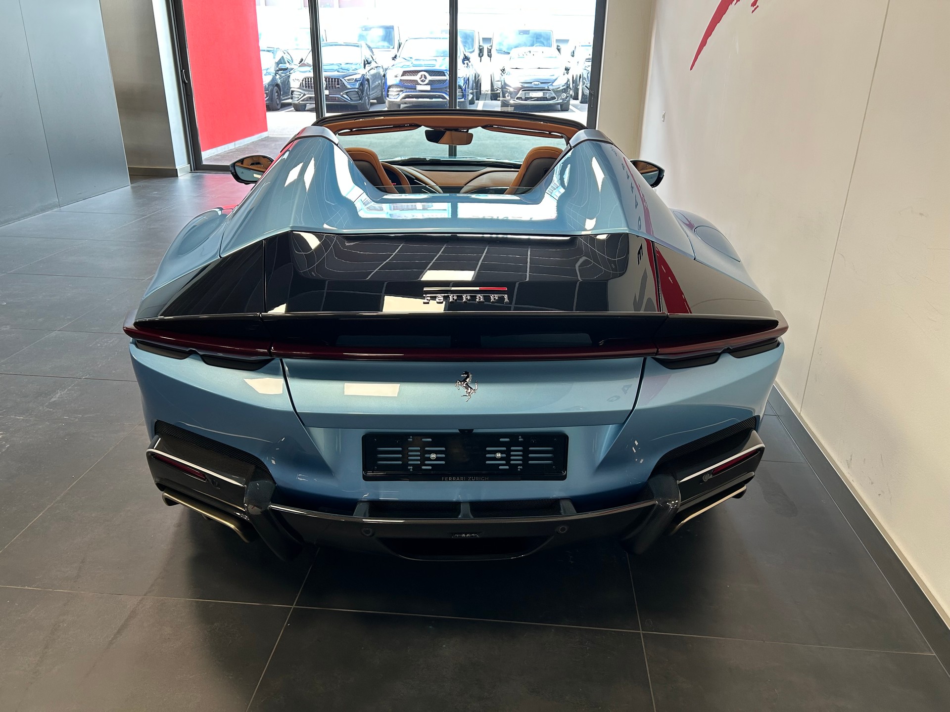 FERRARI 12 Cilindri Spider-image-20