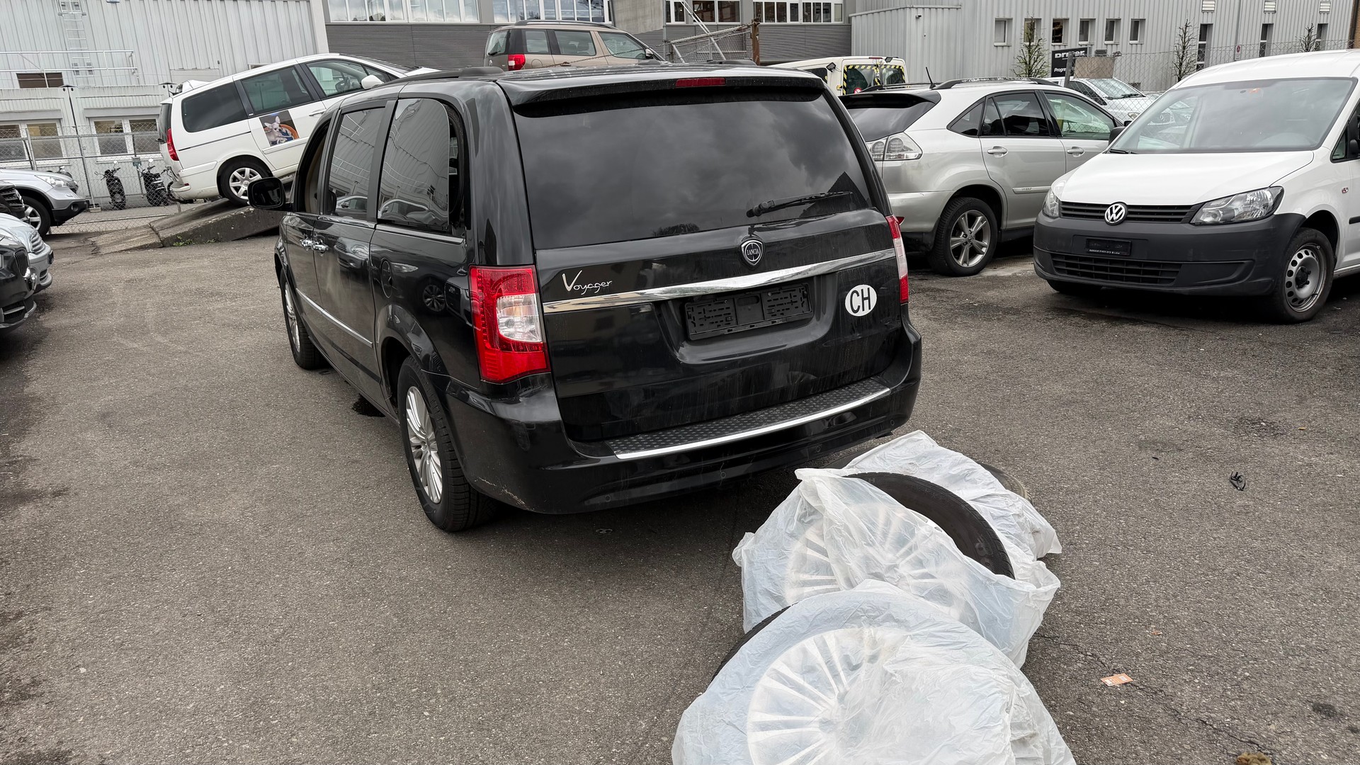 LANCIA Voyager 2.8D Platinum Automatic-image-3
