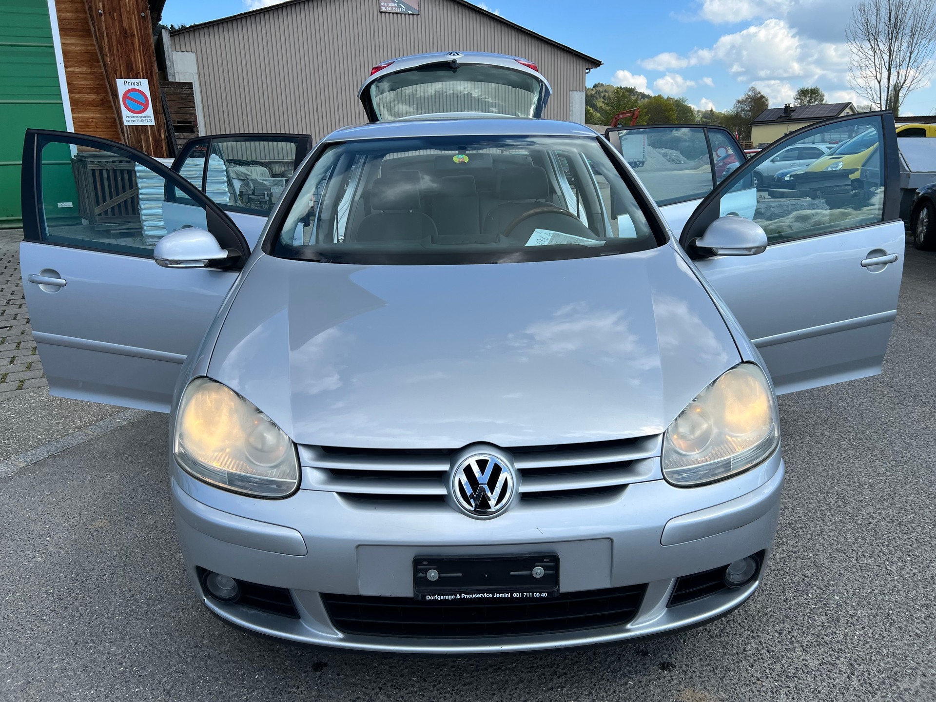 VW Golf 2.0 FSI Comfortline-image-6