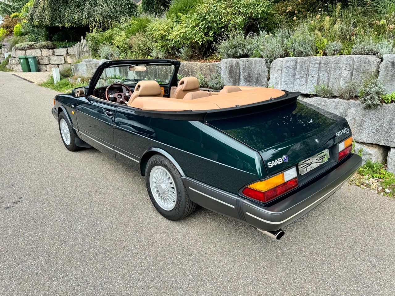 SAAB 900 Turbo-image-1
