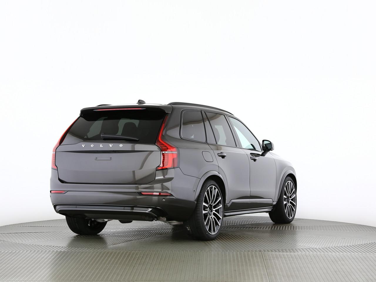 VOLVO XC90 2.0 B5 MH Ultra Dark AWD-image-1
