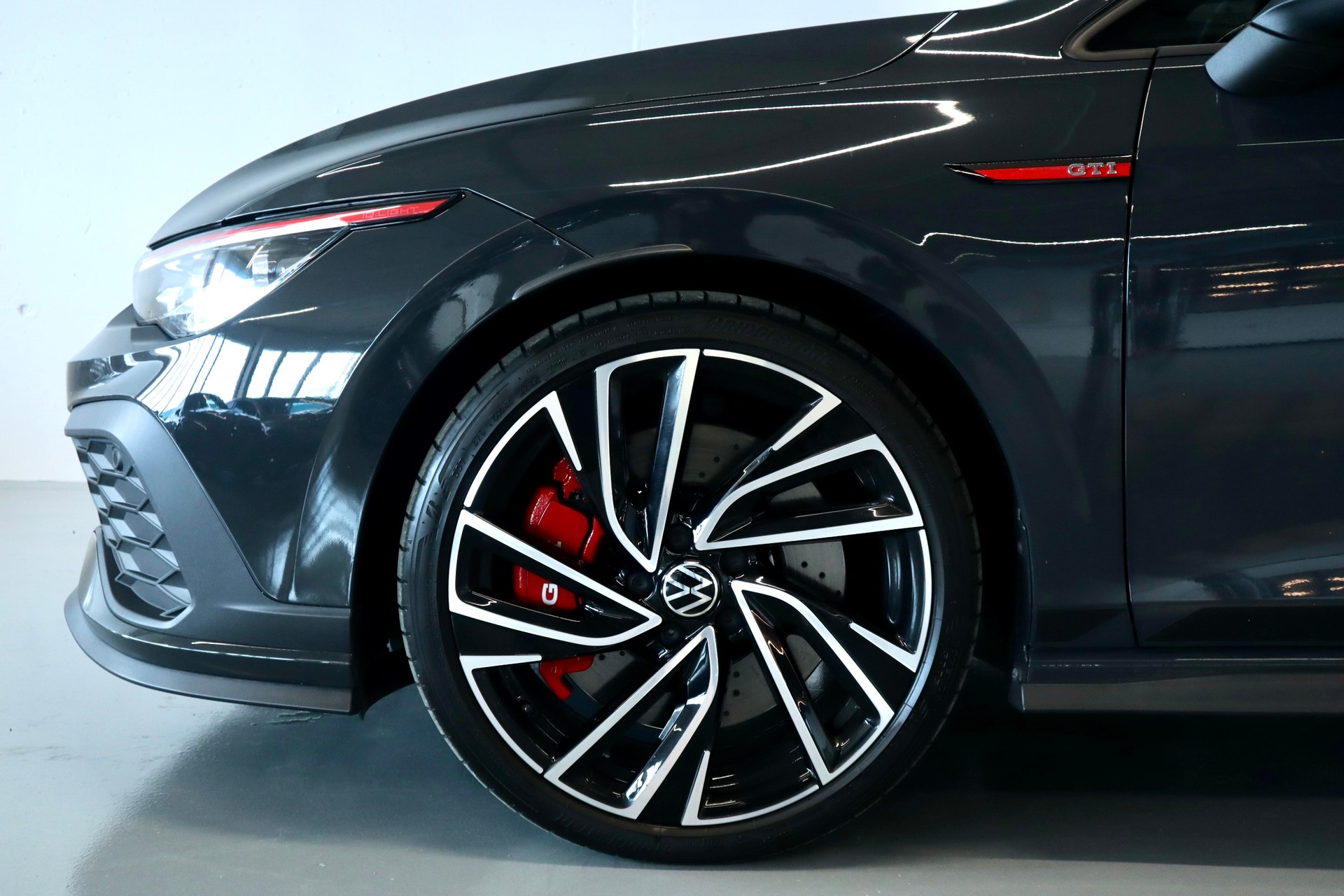 VW Golf 2.0 TSI GTI Clubsport DSG | 301 PS-image-2