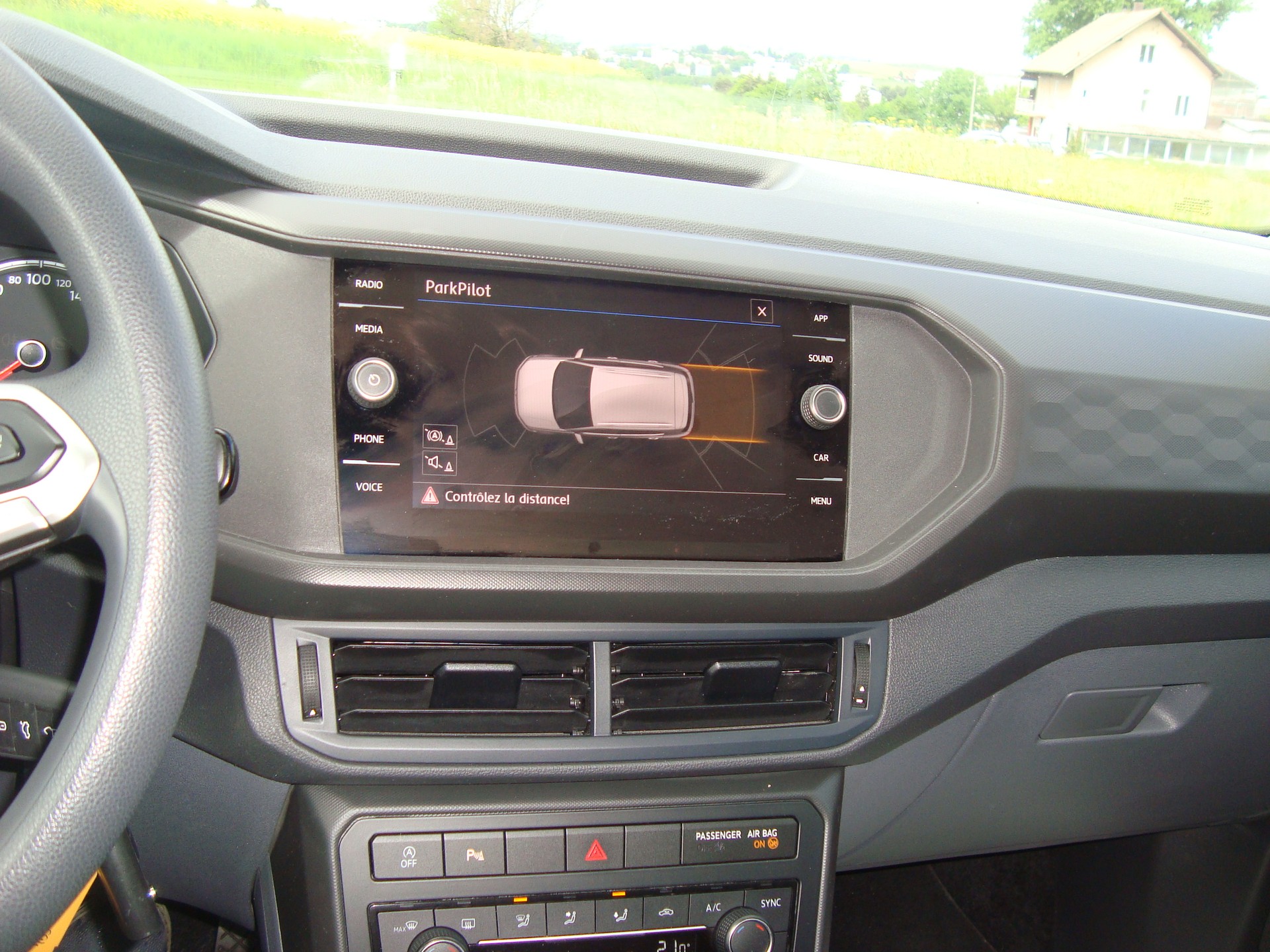 VW T-Cross 1.0 TSI-image-9