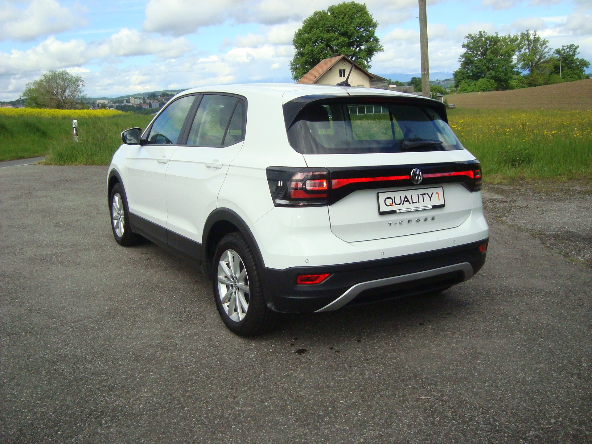 VW T-Cross 1.0 TSI-image-3