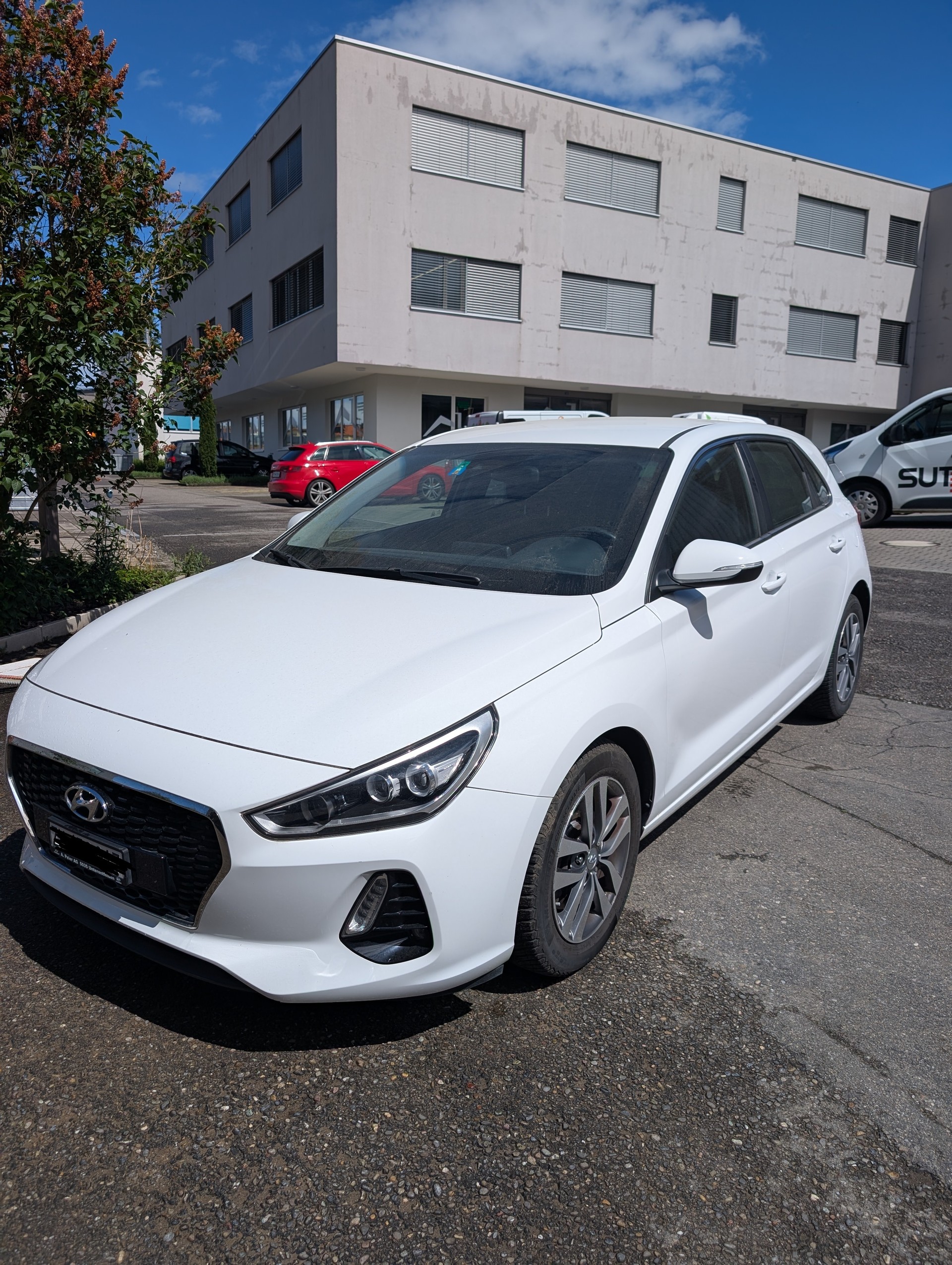 HYUNDAI 1.4 T-GDi Amplia-image-0