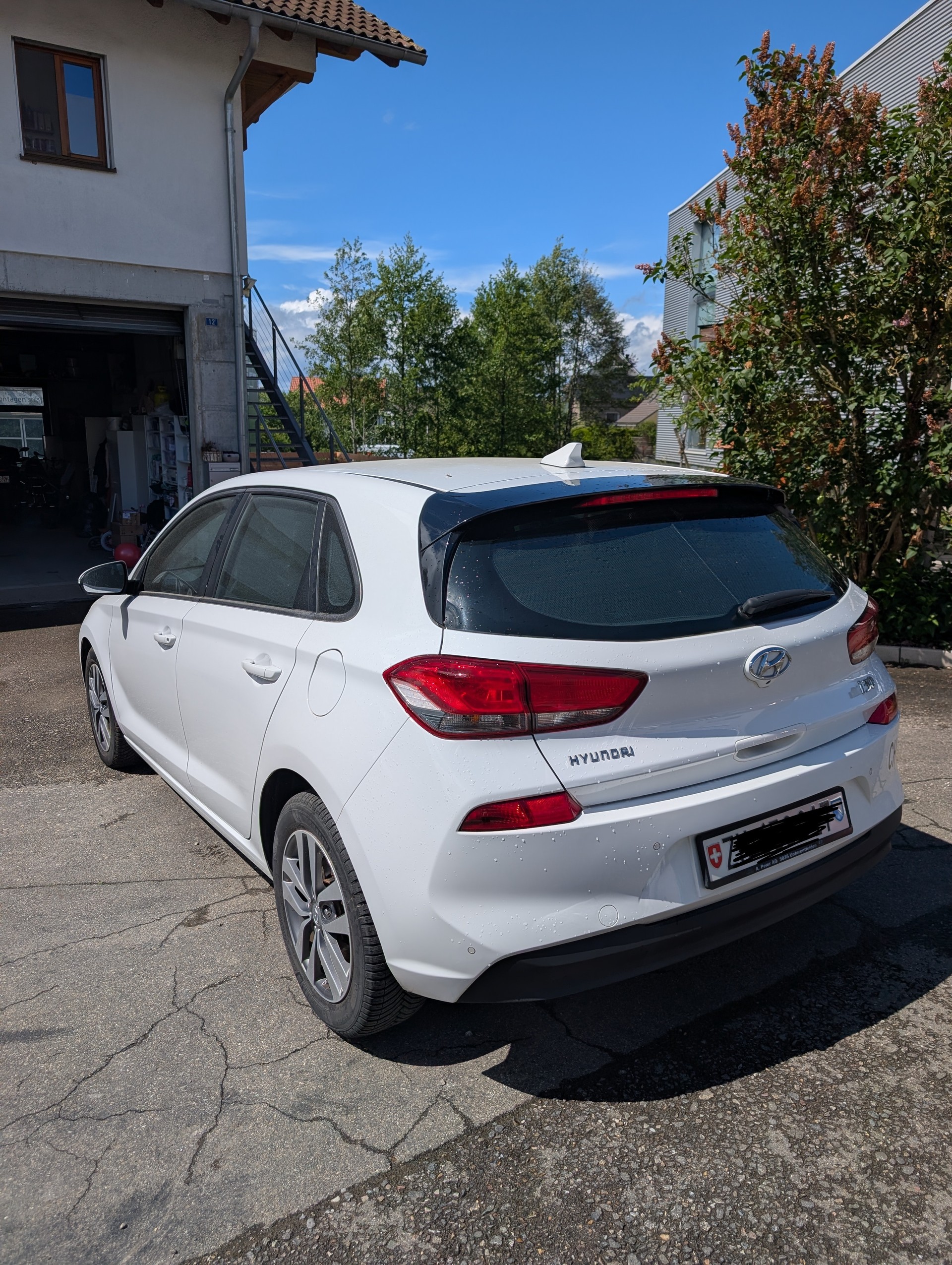 HYUNDAI 1.4 T-GDi Amplia-image-1