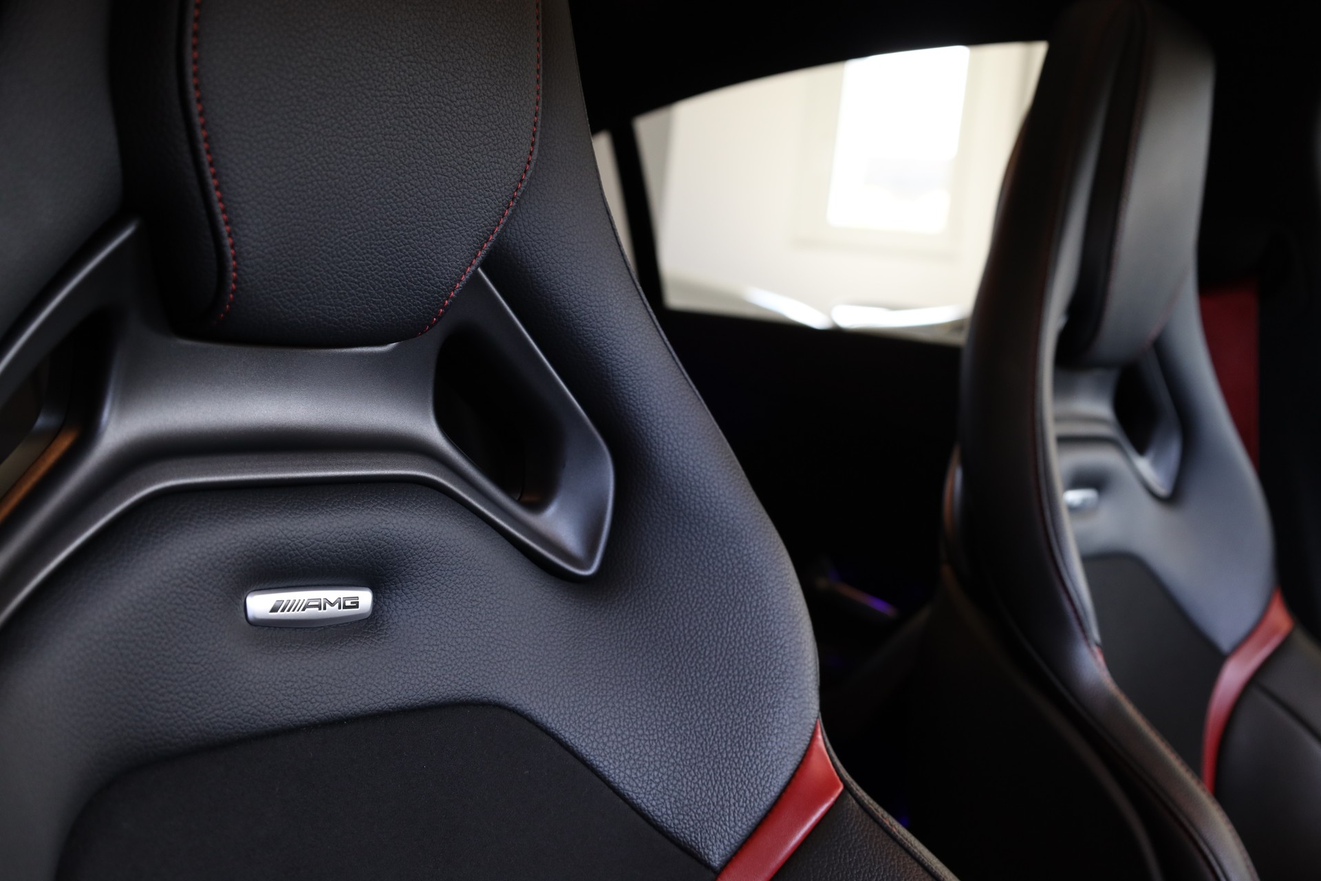 MERCEDES-BENZ CLA 45 S AMG 4Matic+ 8G-DCT-image-22