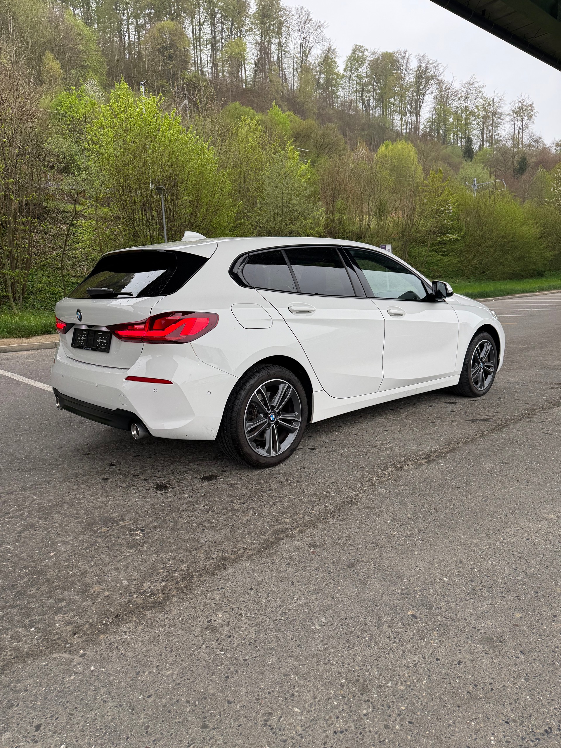 BMW 120-image-2