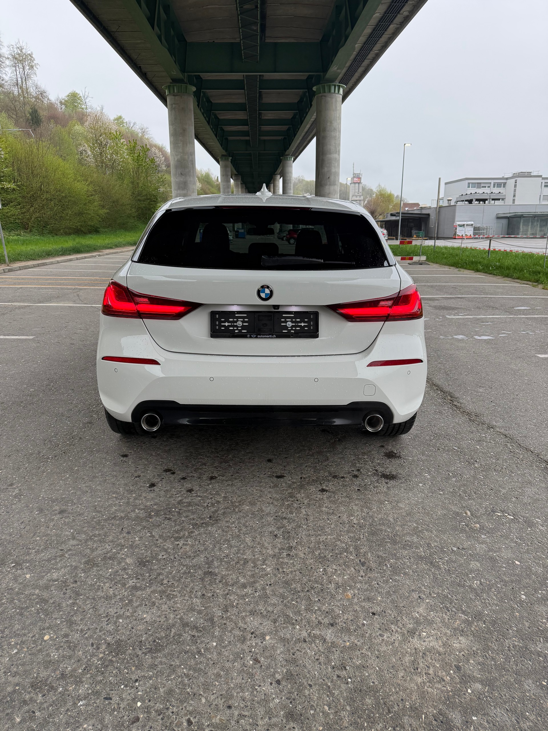 BMW 120-image-3