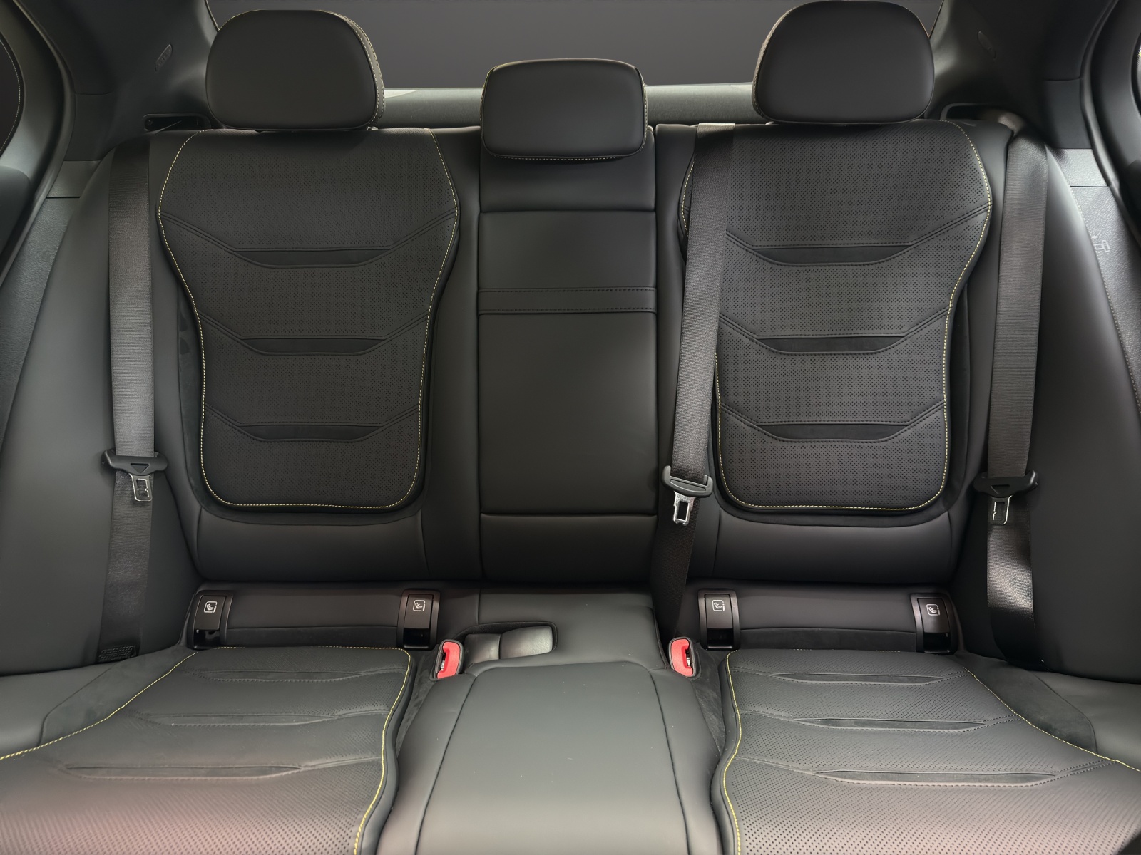 MERCEDES-BENZ C 43 AMG 4 Matic Executive Edition-image-13