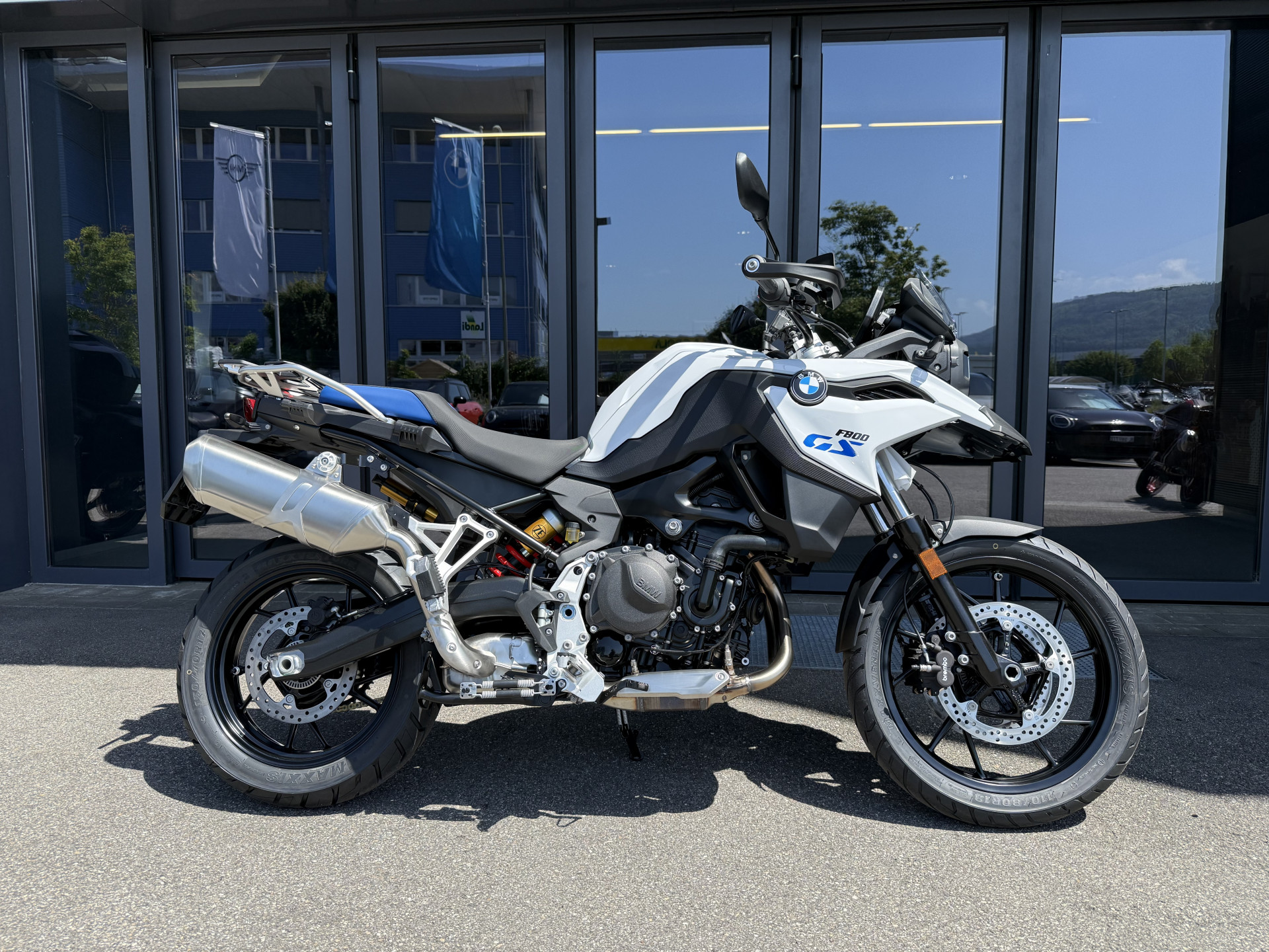 BMW F 800 GS-image-1