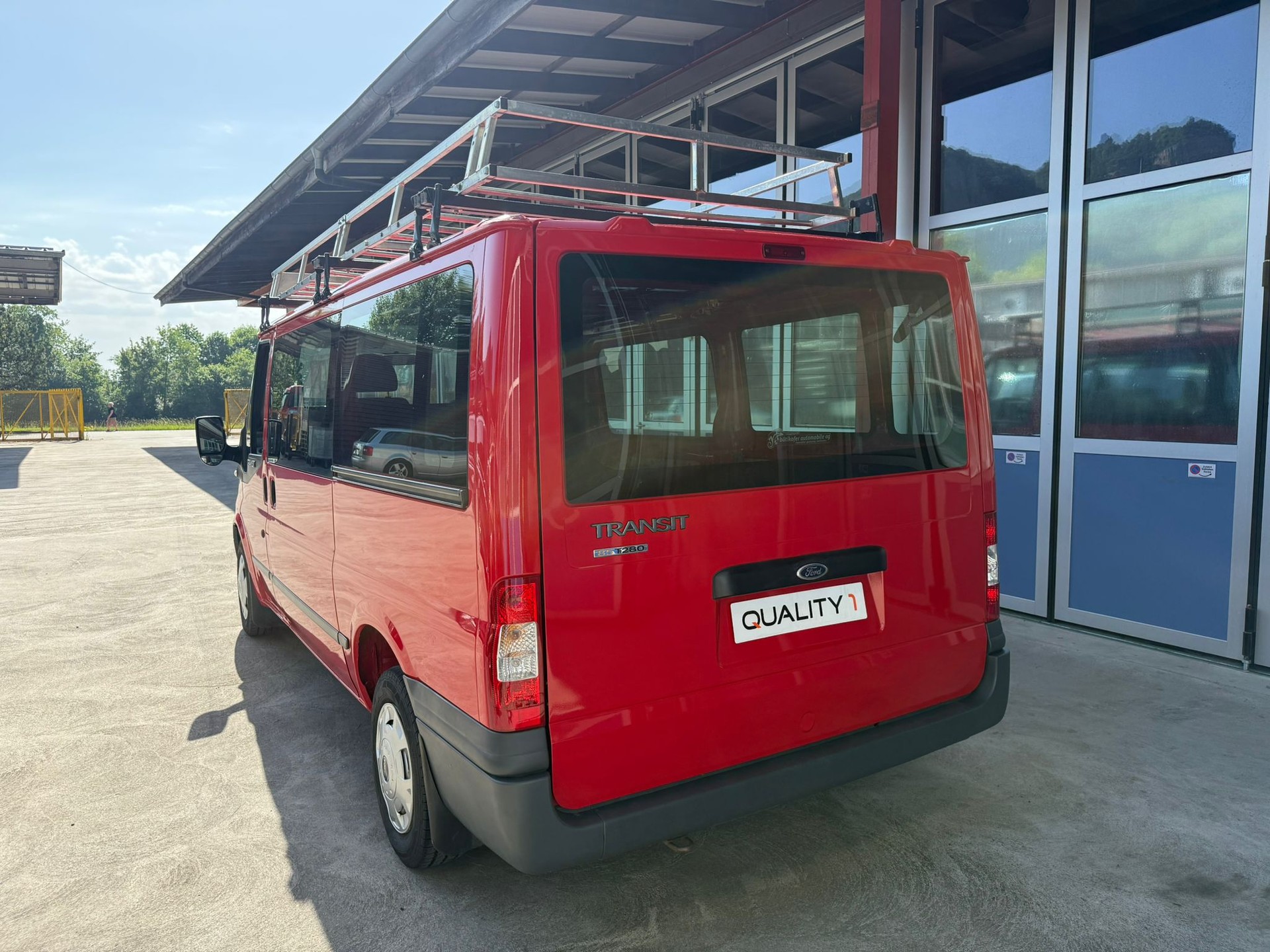 FORD Transit 2.2 TDCi 280 M-image-6