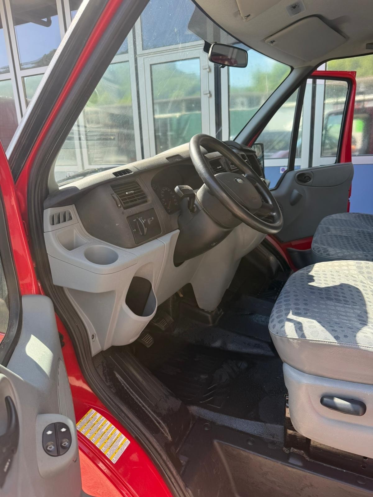 FORD Transit 2.2 TDCi 280 M-image-24