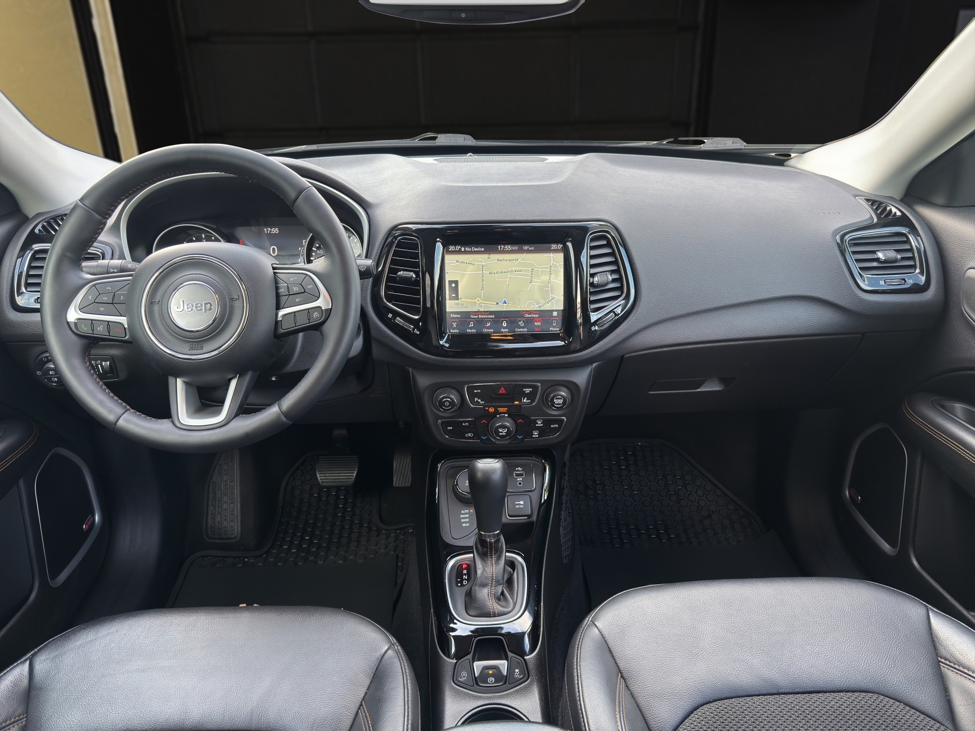 JEEP Compass 2.0 CRD Opening Ed. AWD-image-10