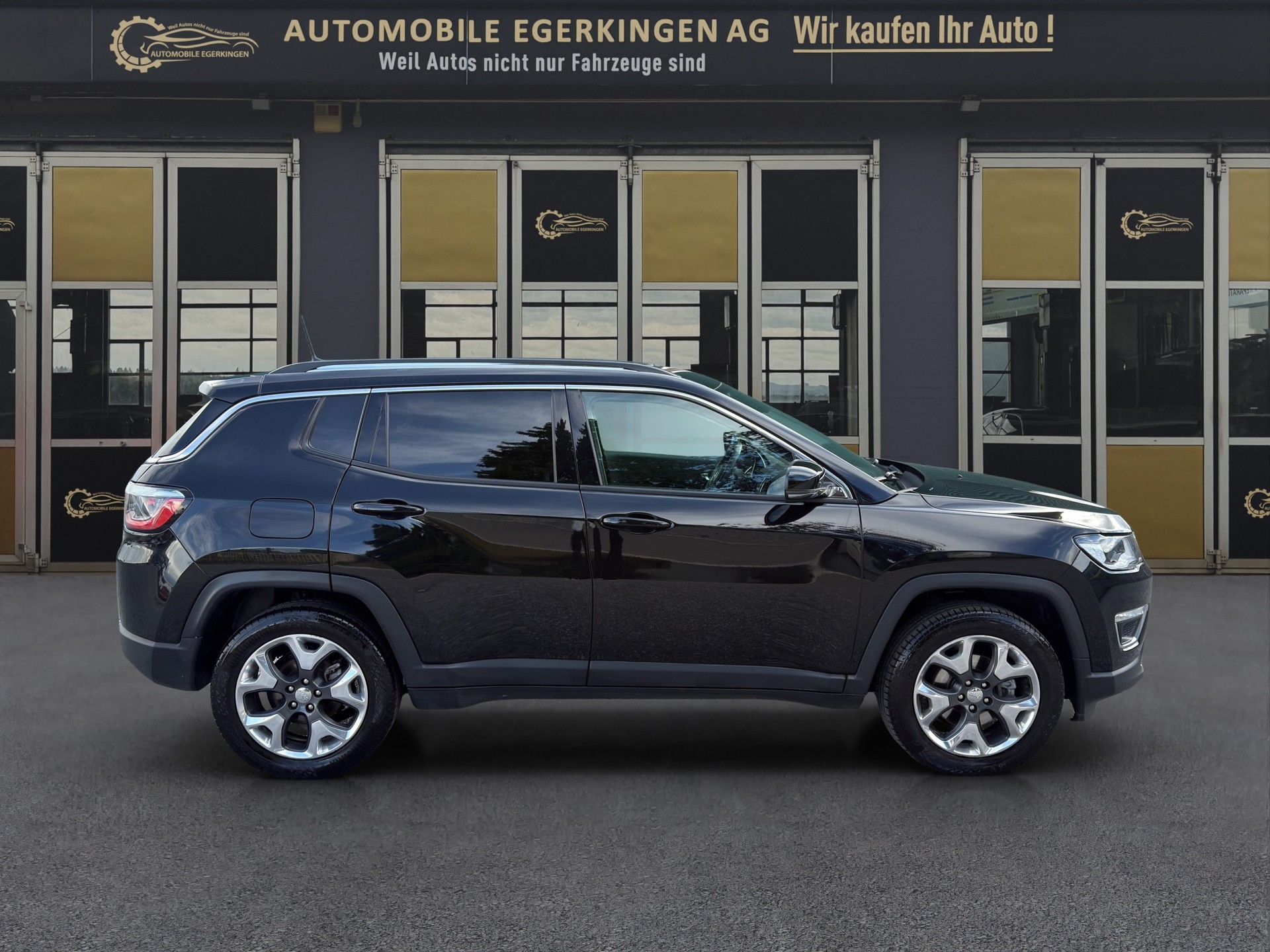 JEEP Compass 2.0 CRD Opening Ed. AWD-image-3