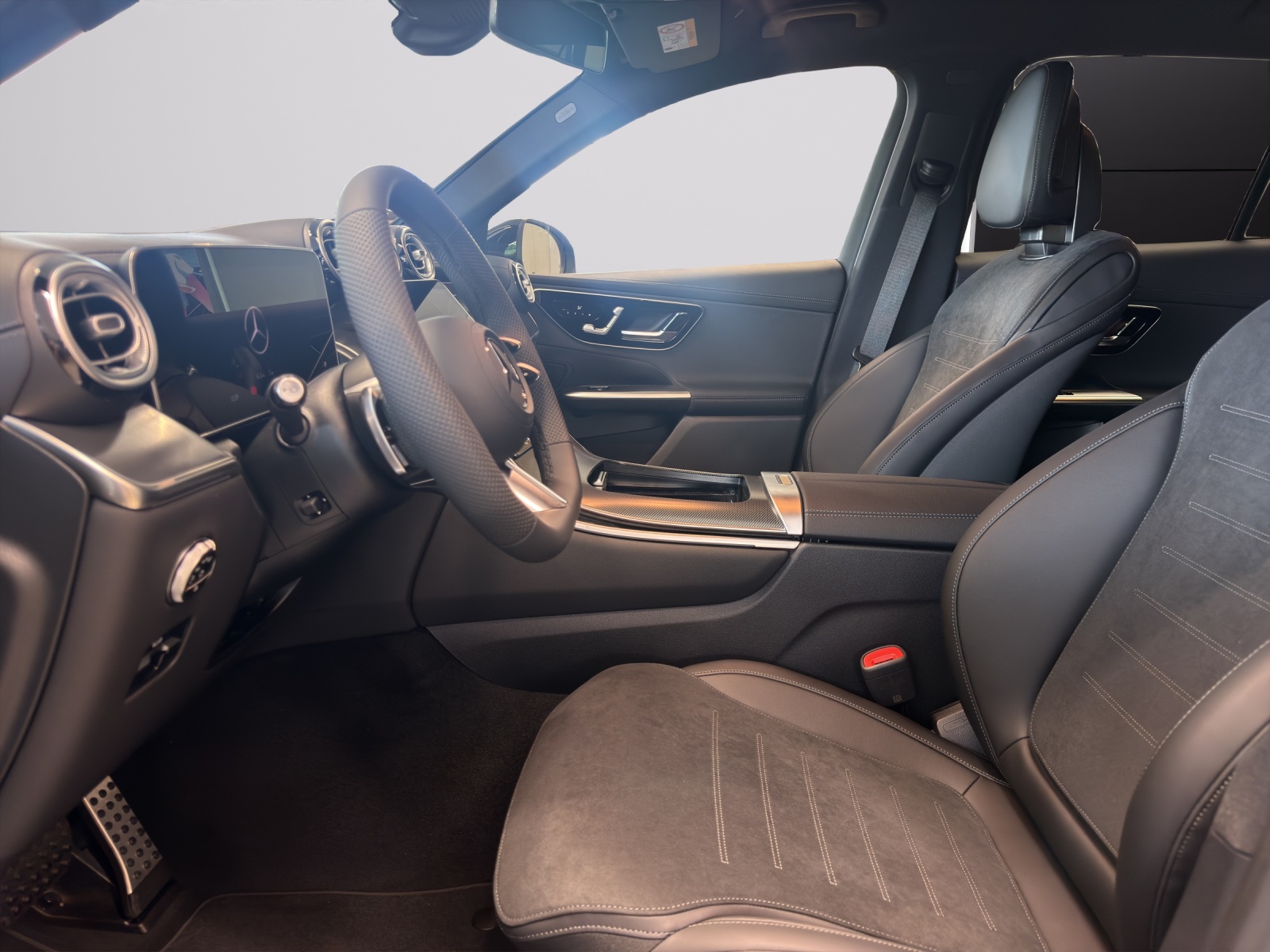 MERCEDES-BENZ GLC 300 de 4Matic EQ Star 9G-Tronic-image-7
