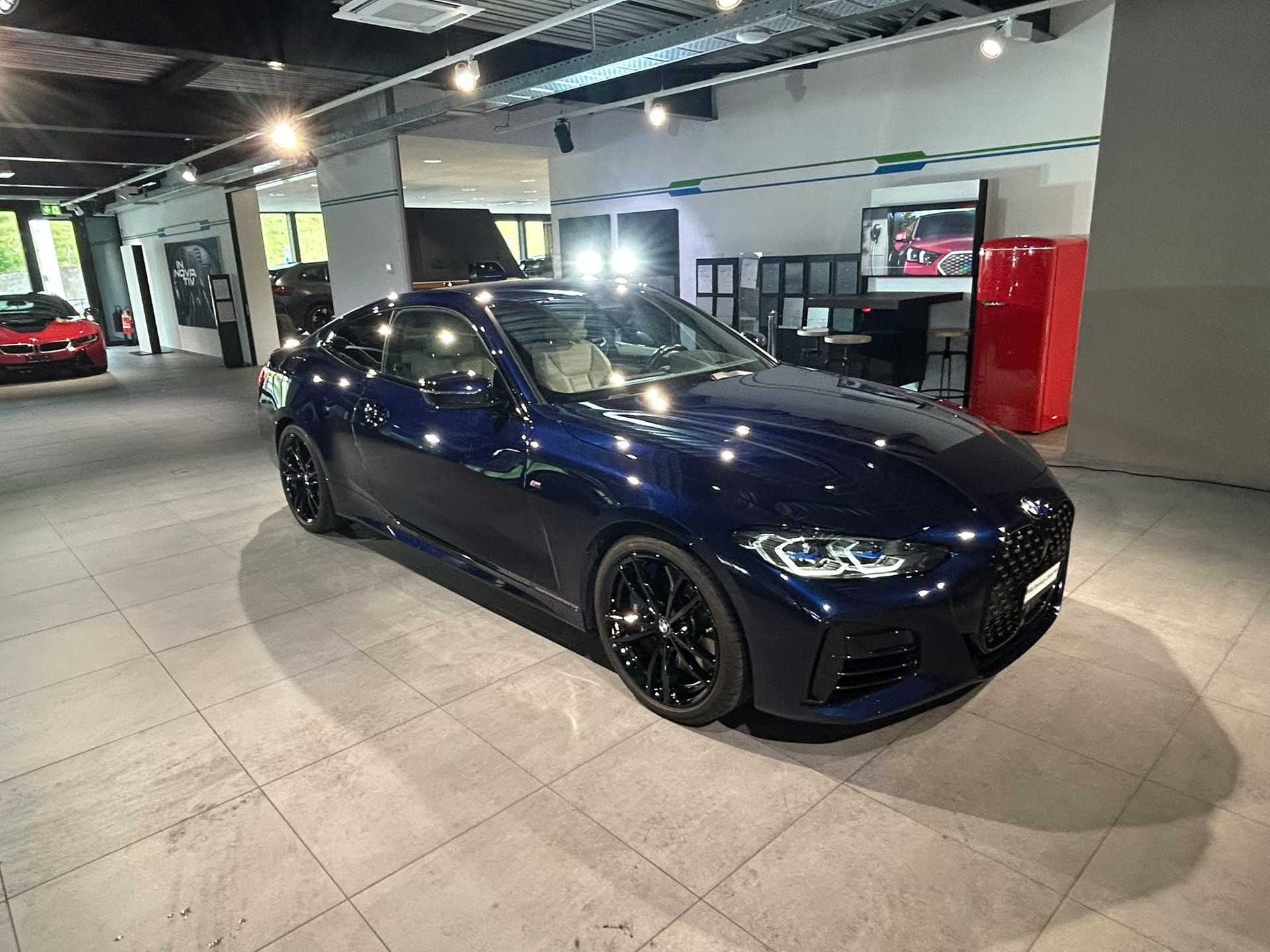 BMW M440i xDrive 48V Coupé Steptronic-image-1