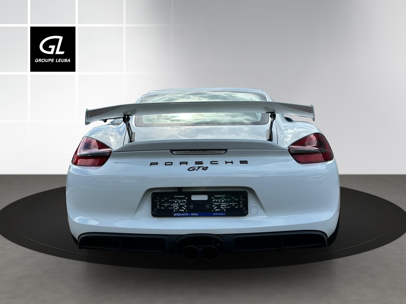 PORSCHE Cayman GT4-image-7