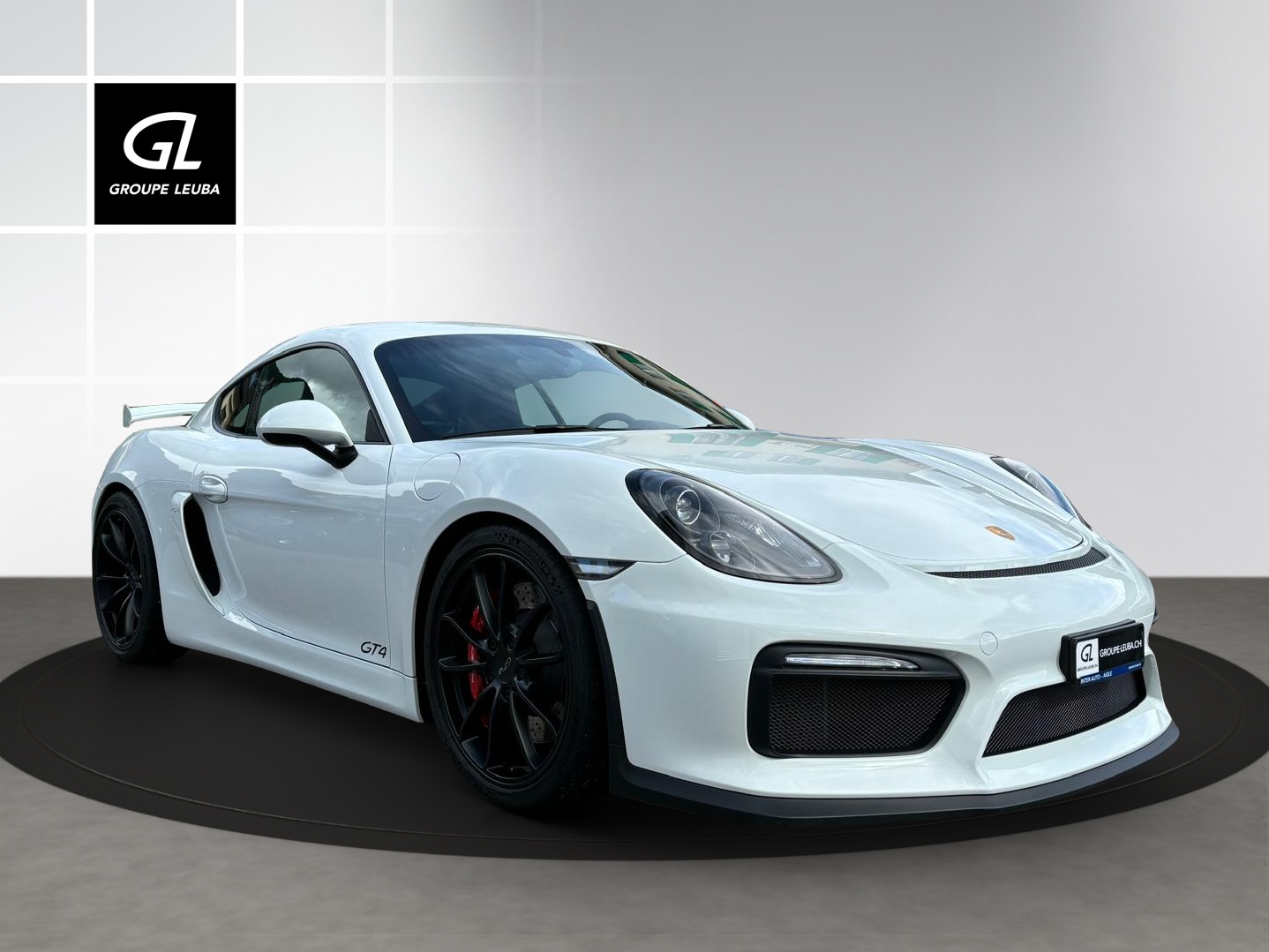 PORSCHE Cayman GT4-image-0
