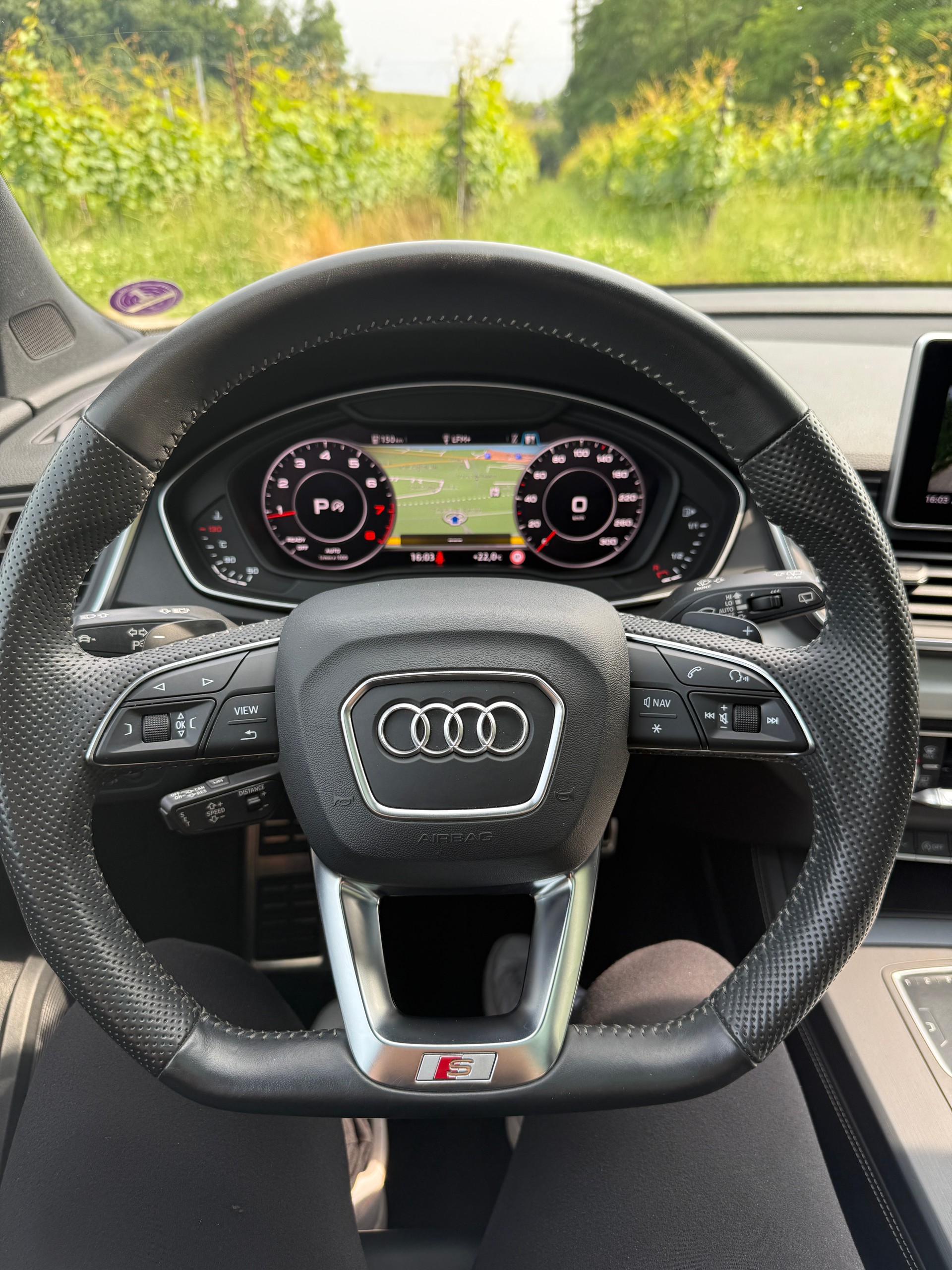 AUDI Q5 2.0 TFSI sport quattro S-tronic-image-5