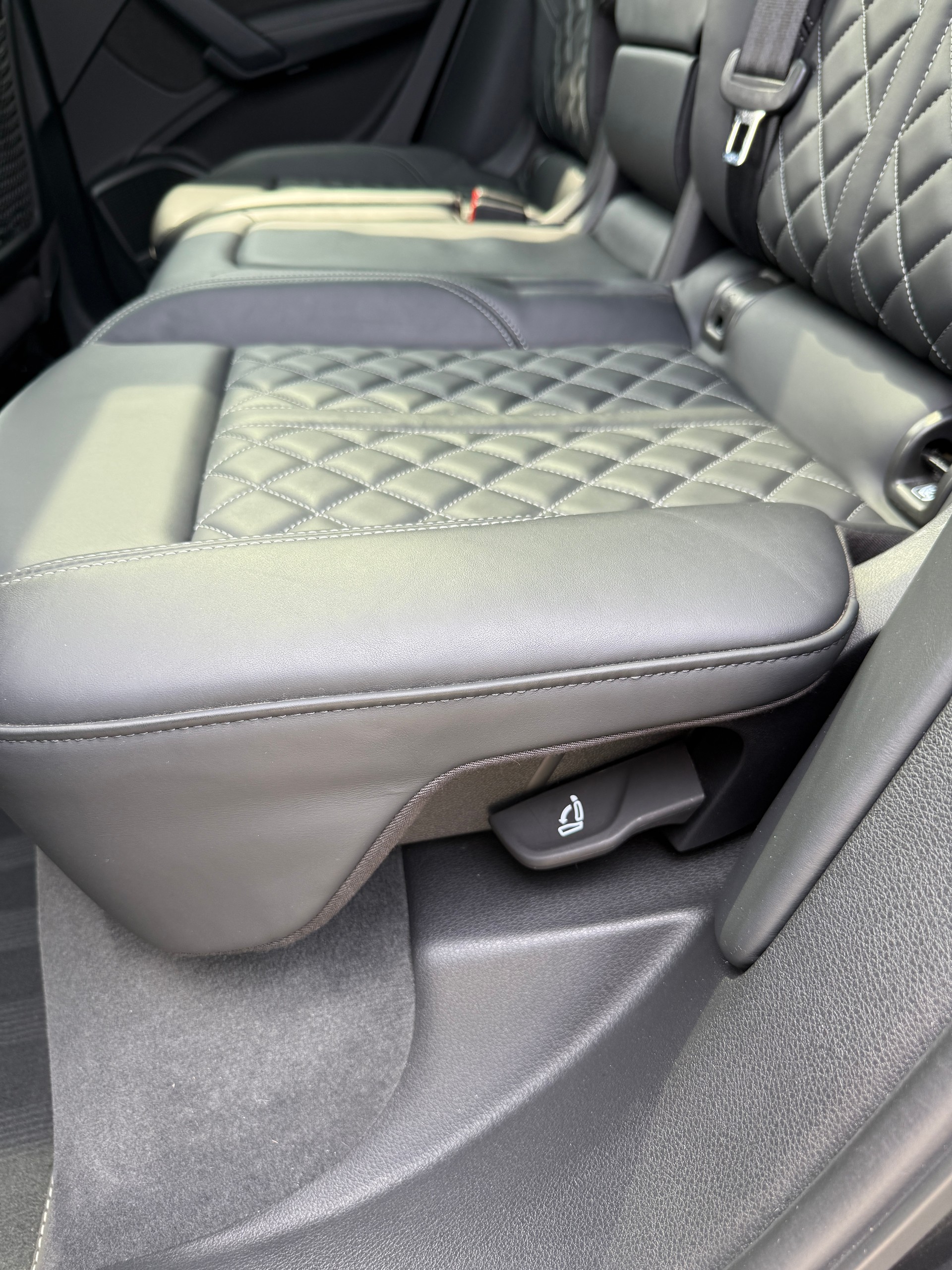 AUDI Q5 2.0 TFSI sport quattro S-tronic-image-13