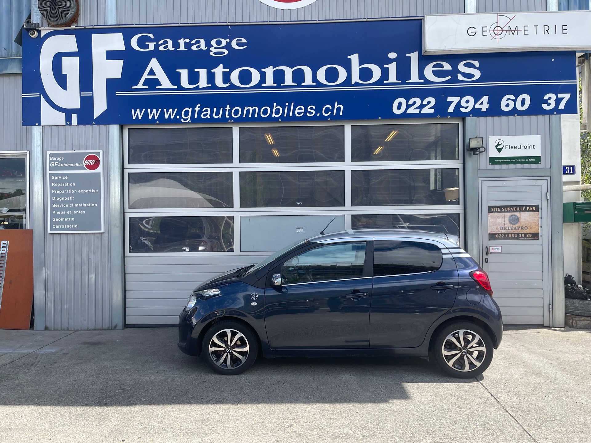 CITROEN C1 1.0 e-VTi Stop&Start Shine Edition-image-0