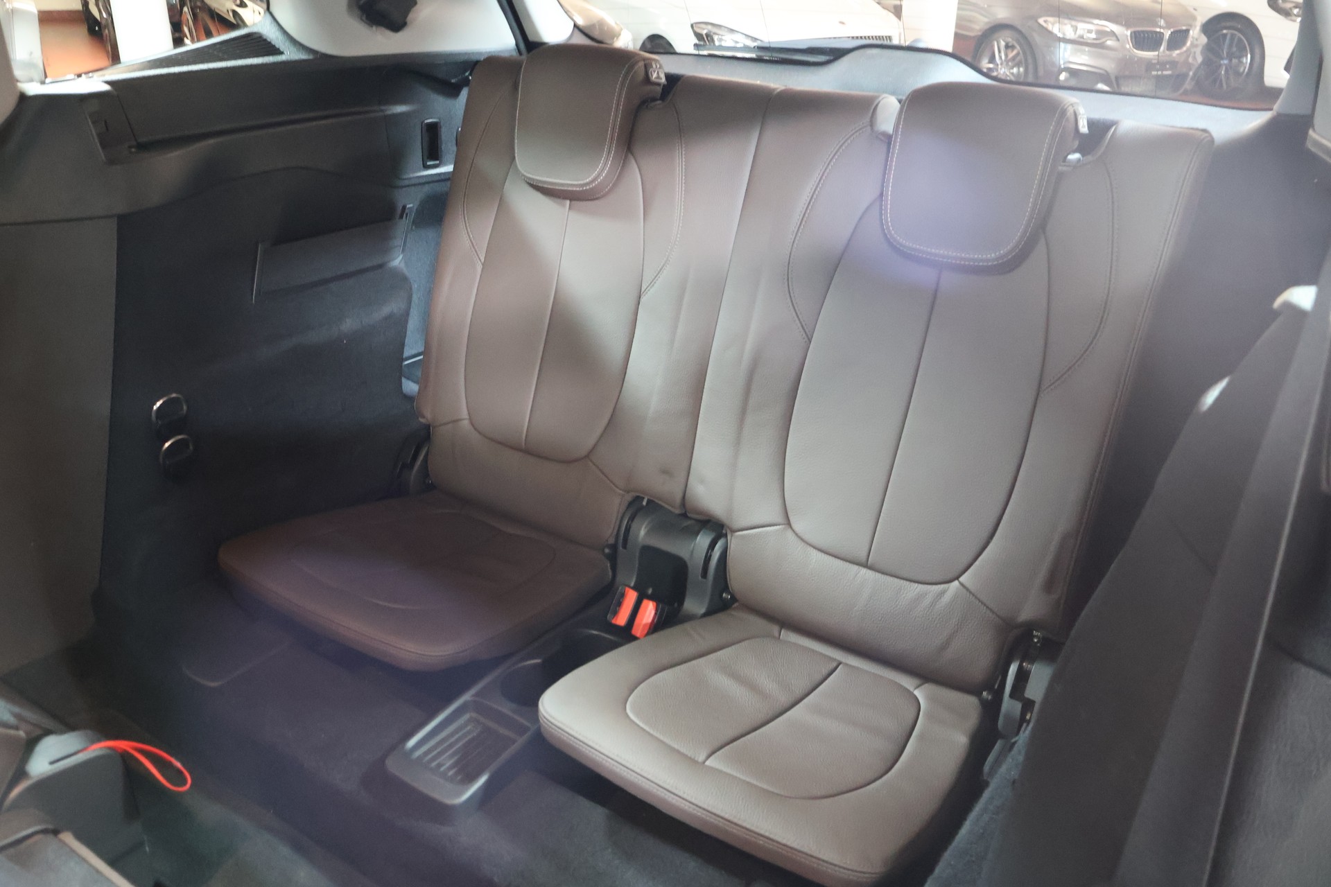BMW 220d xDrive Gran Tourer Steptronic Luxury Line-image-16
