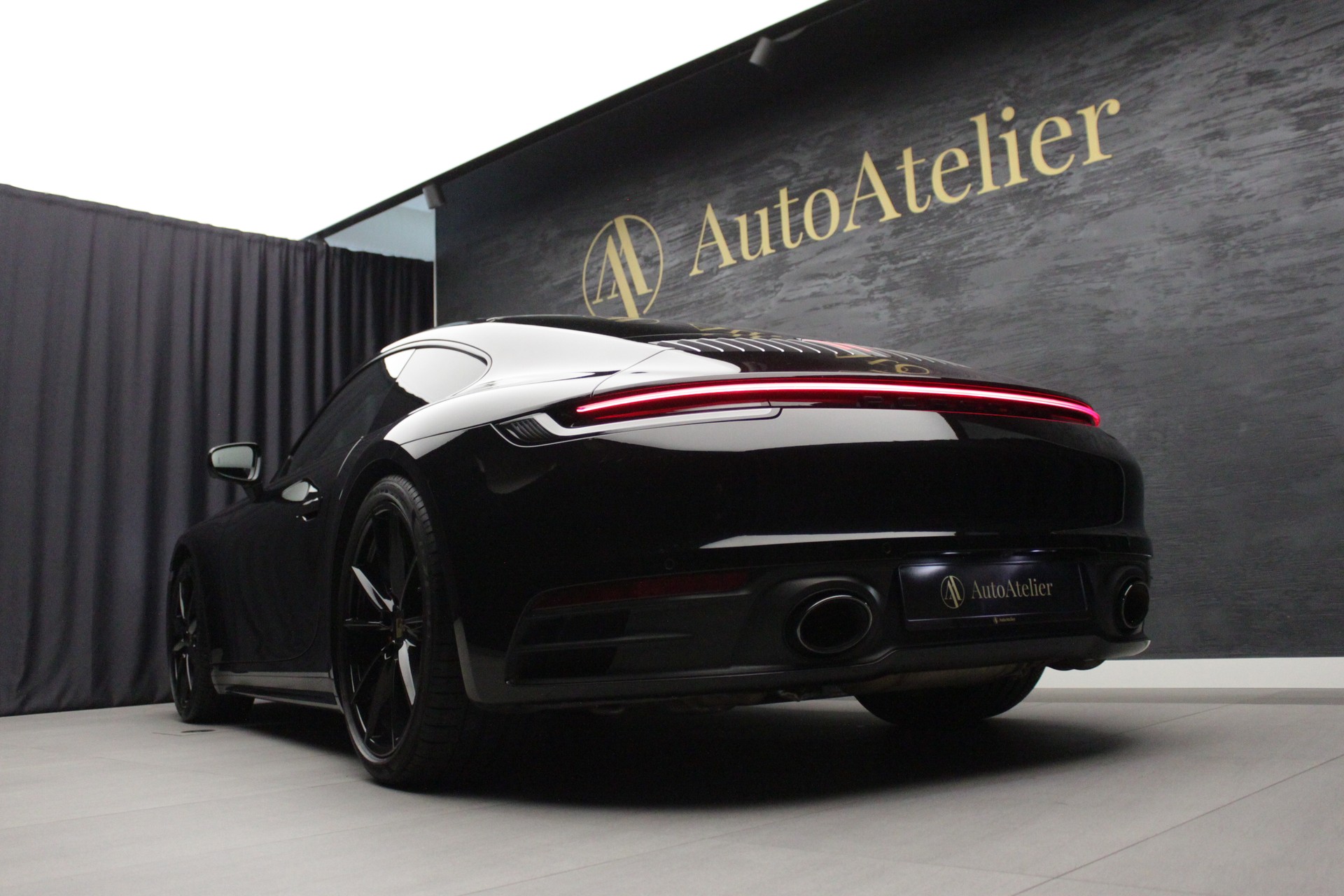 PORSCHE 911 Carrera 4S PDK-image-10