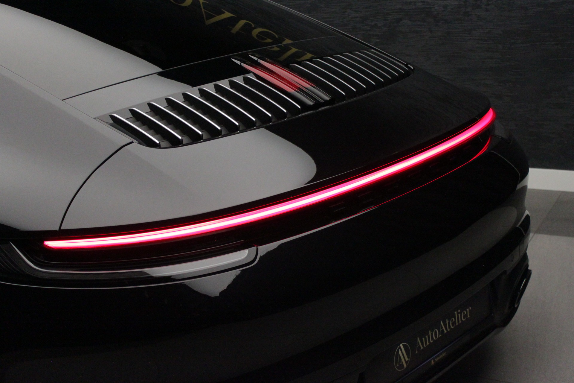 PORSCHE 911 Carrera 4S PDK-image-13
