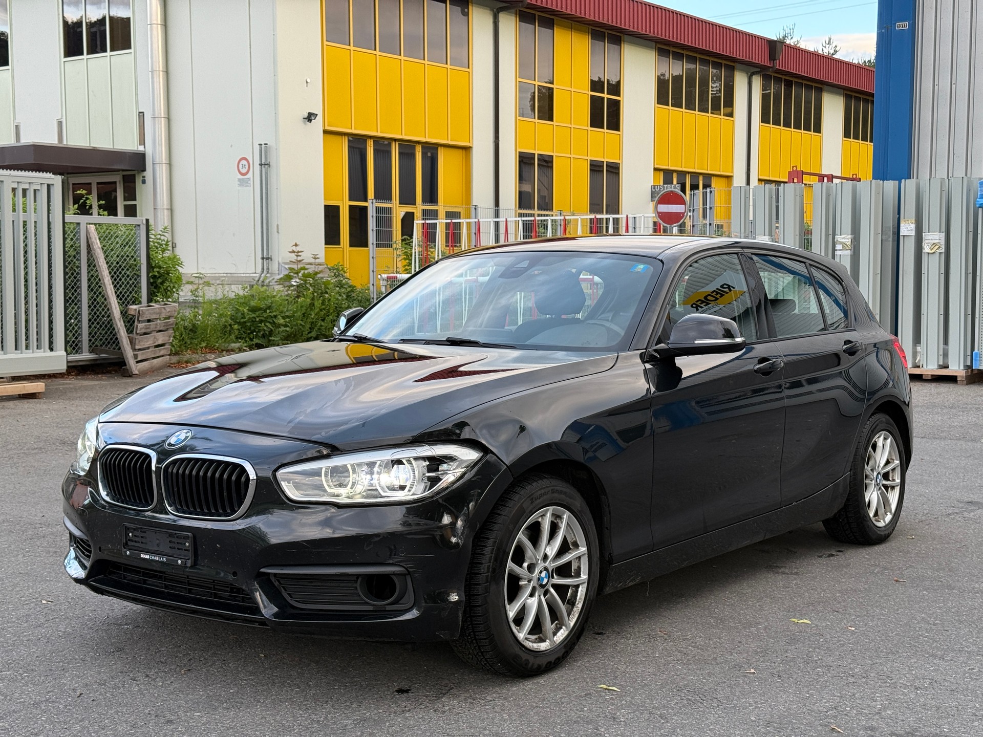 BMW 118i Steptronic-image-0