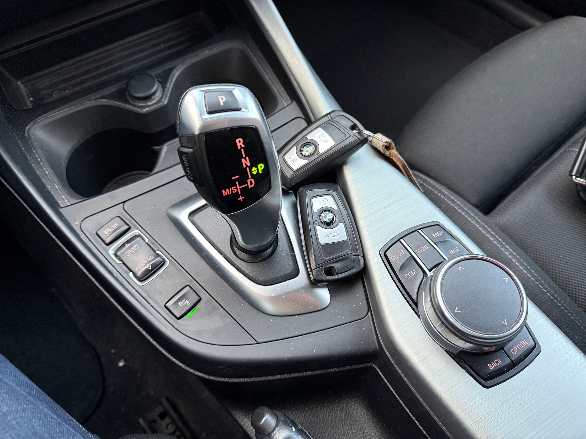 BMW 118i Steptronic-image-13