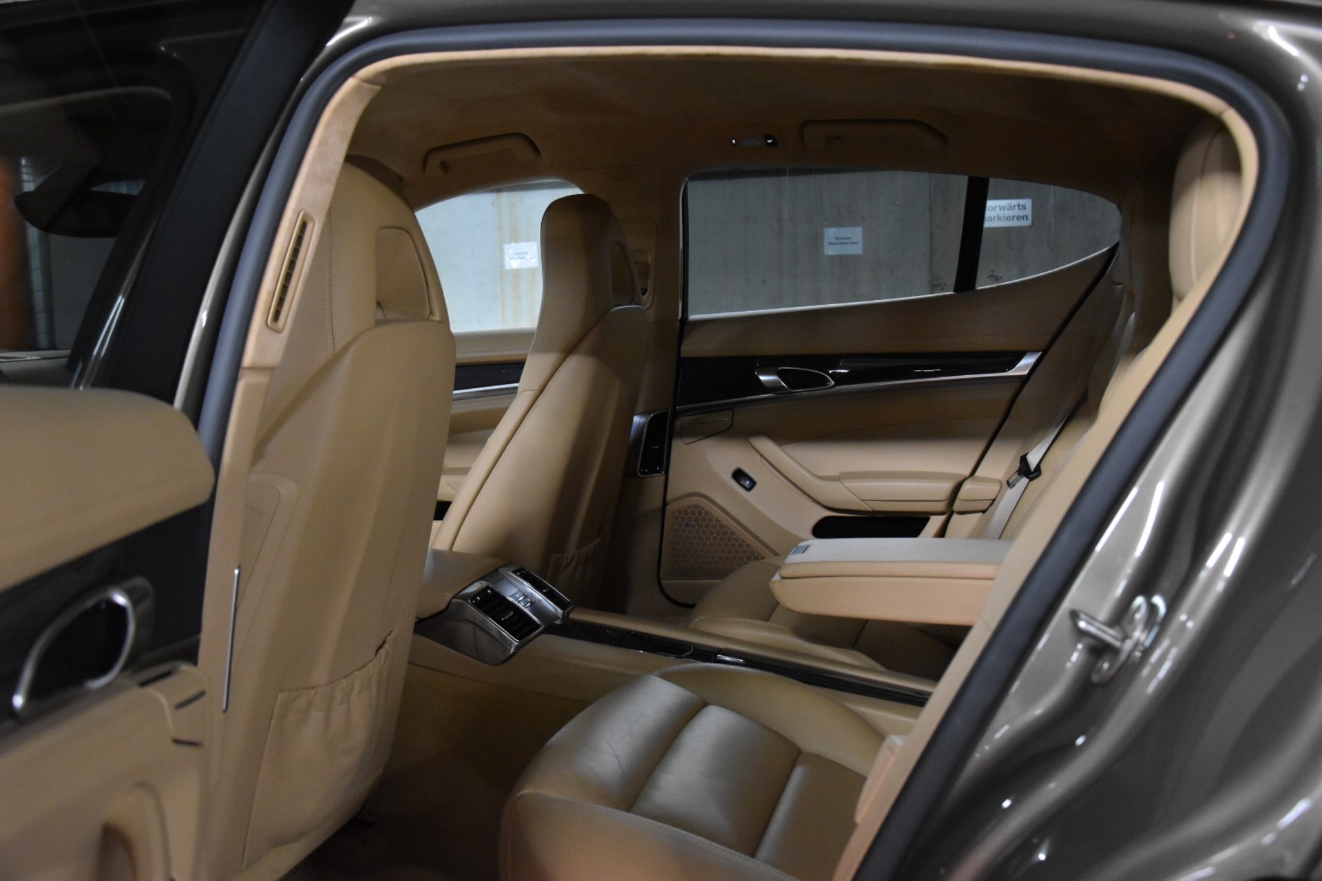 PORSCHE Panamera Turbo 4.8 PDK-image-29