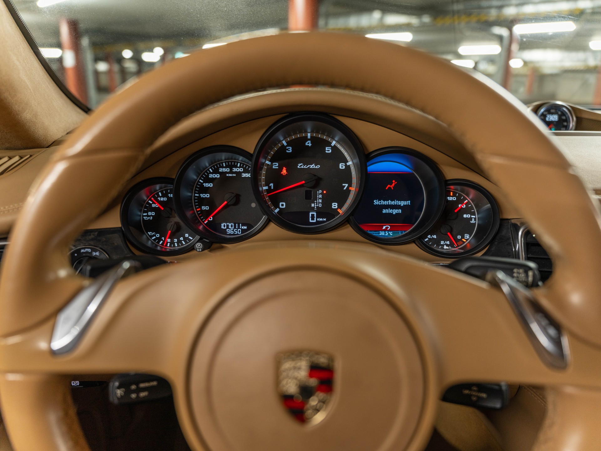 PORSCHE Panamera Turbo 4.8 PDK-image-17
