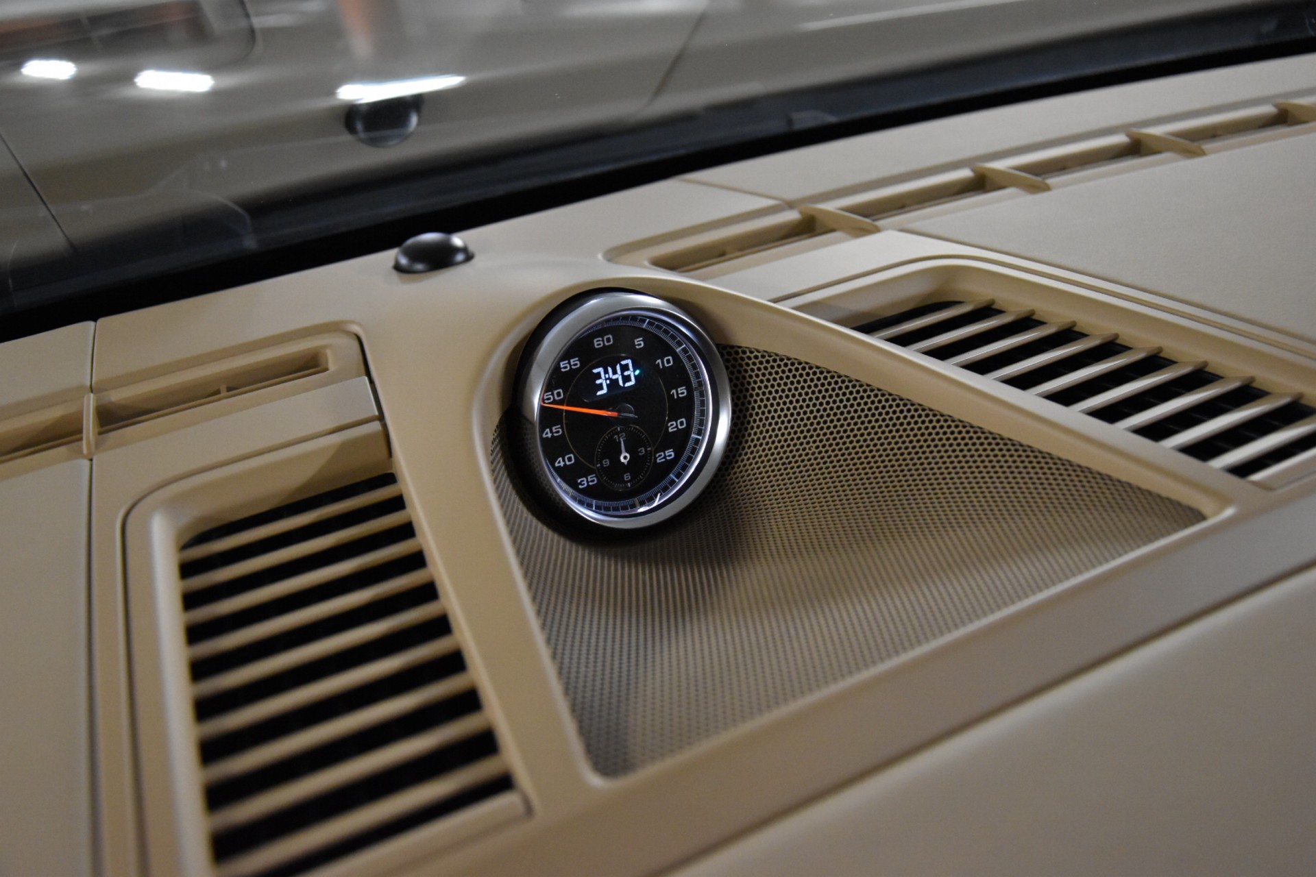 PORSCHE Panamera Turbo 4.8 PDK-image-18
