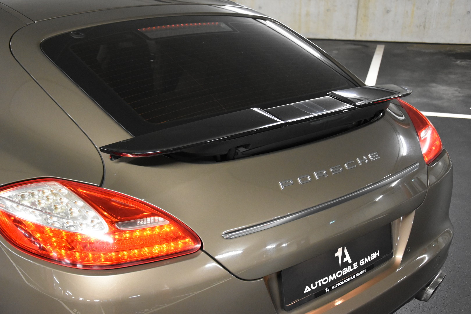 PORSCHE Panamera Turbo 4.8 PDK-image-6