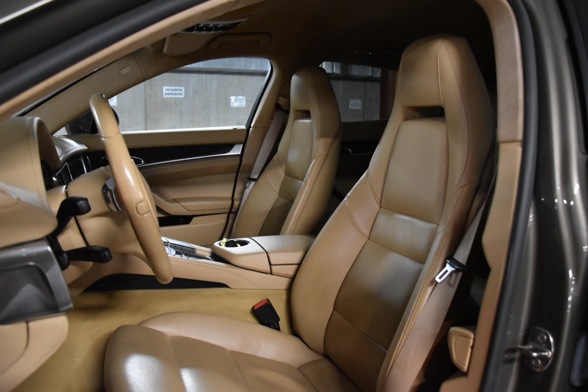 PORSCHE Panamera Turbo 4.8 PDK-image-28