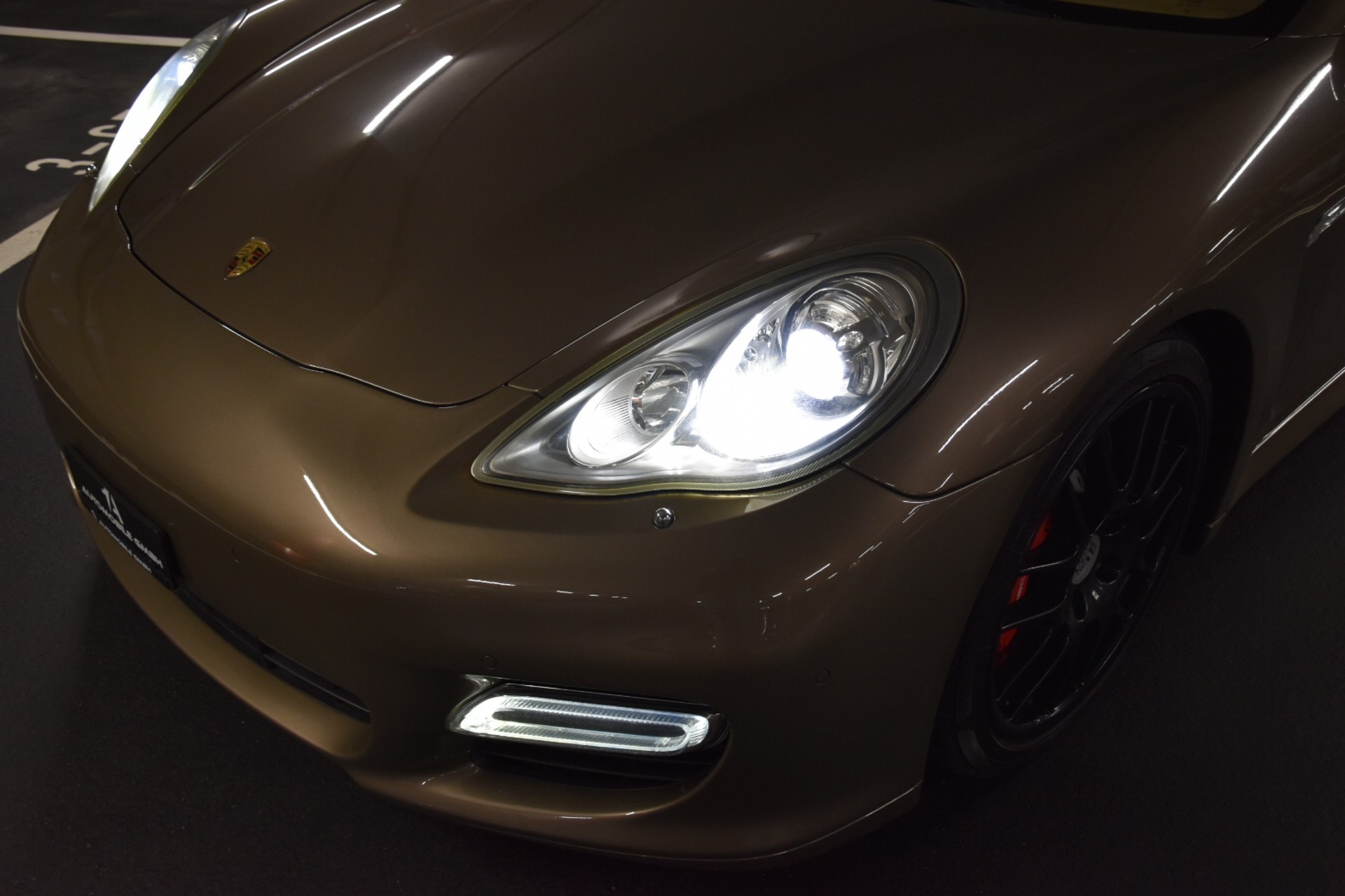 PORSCHE Panamera Turbo 4.8 PDK-image-1