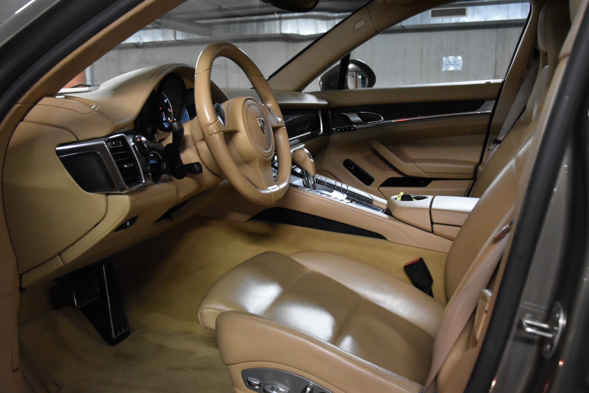 PORSCHE Panamera Turbo 4.8 PDK-image-27