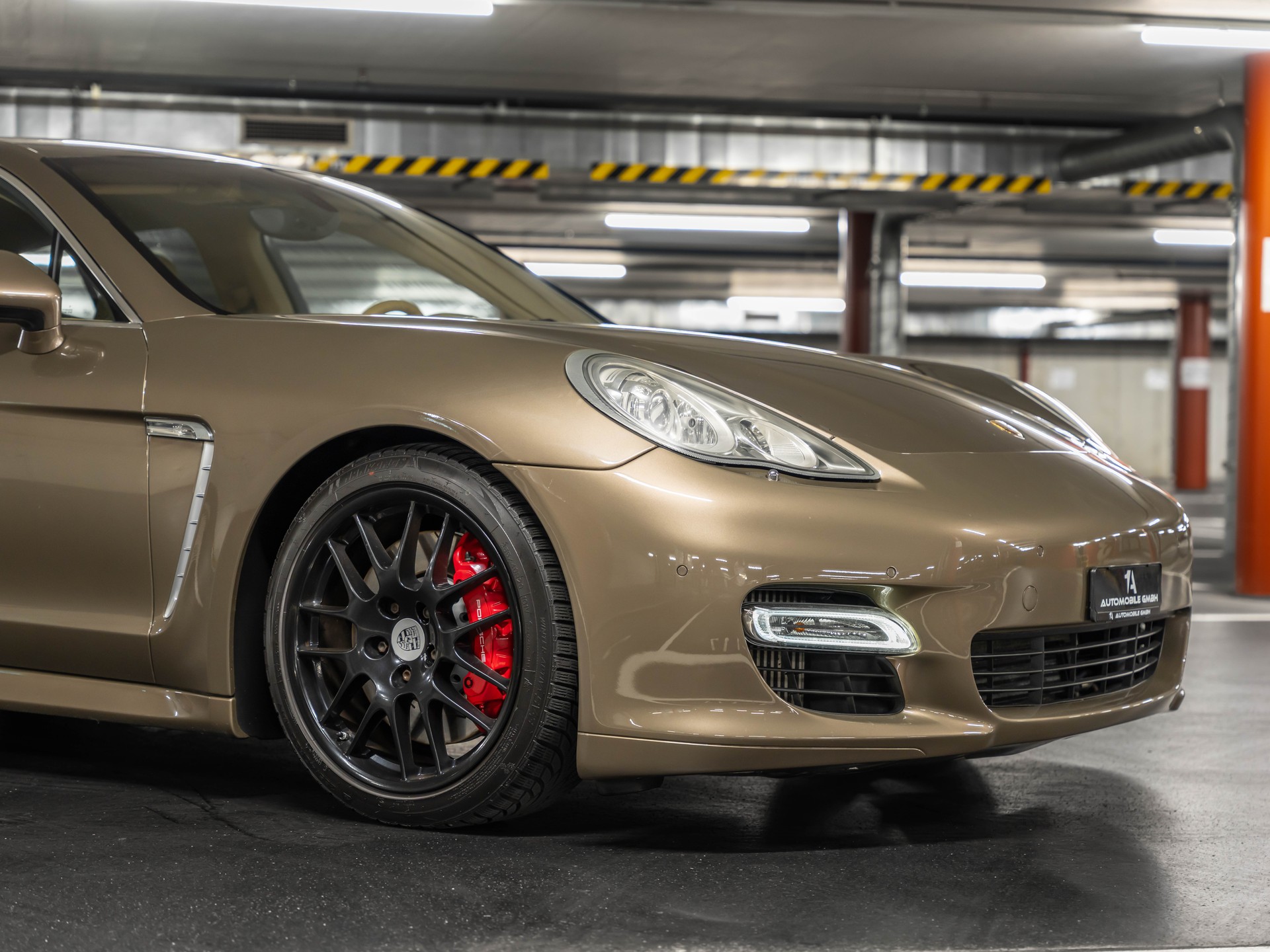 PORSCHE Panamera Turbo 4.8 PDK-image-13