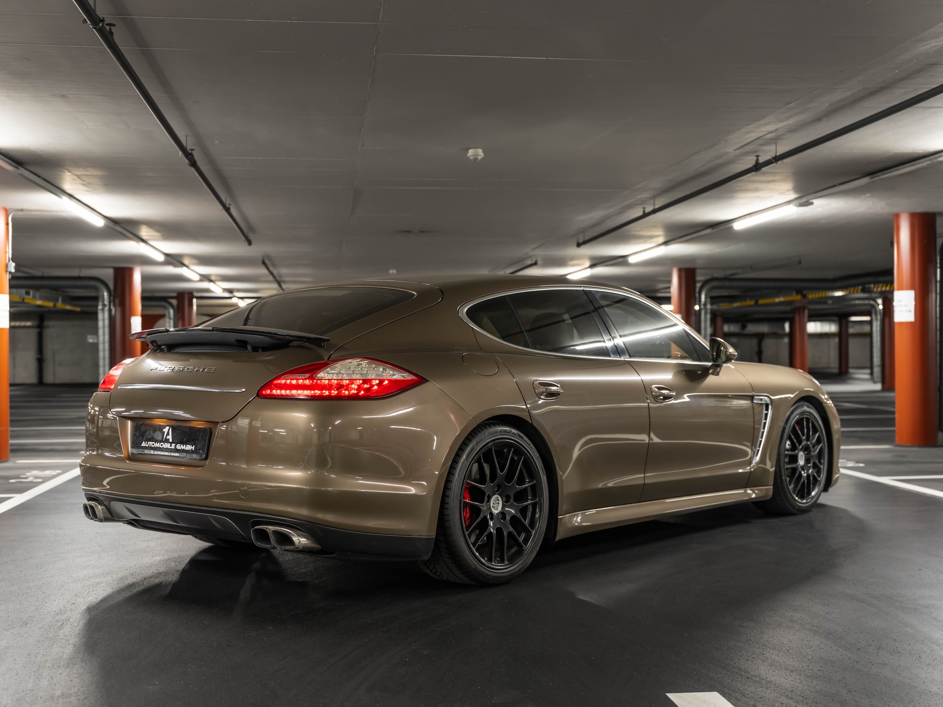 PORSCHE Panamera Turbo 4.8 PDK-image-10