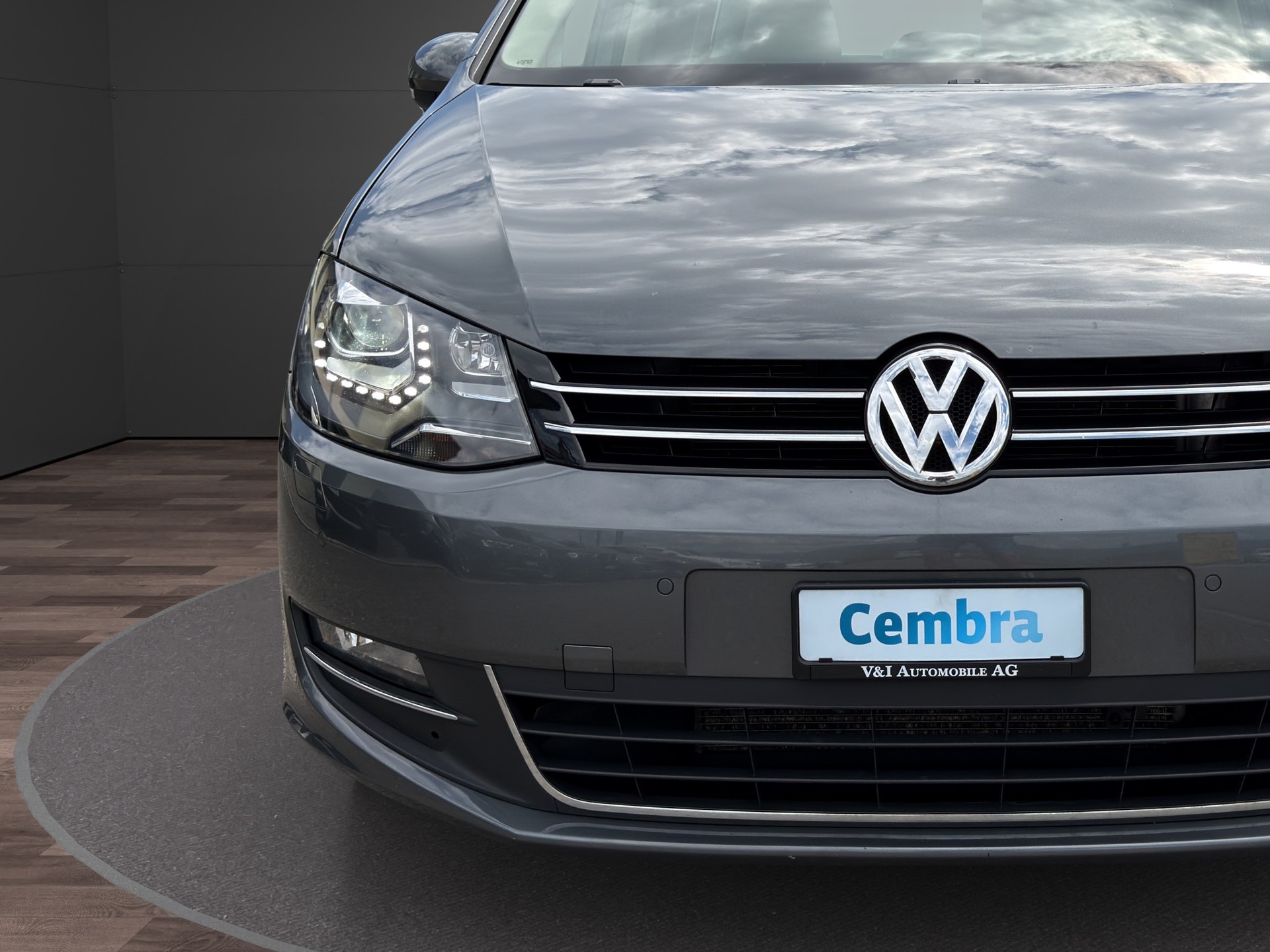 VW Sharan 2.0 TDI BlueMotion Technology Highline DSG-image-8