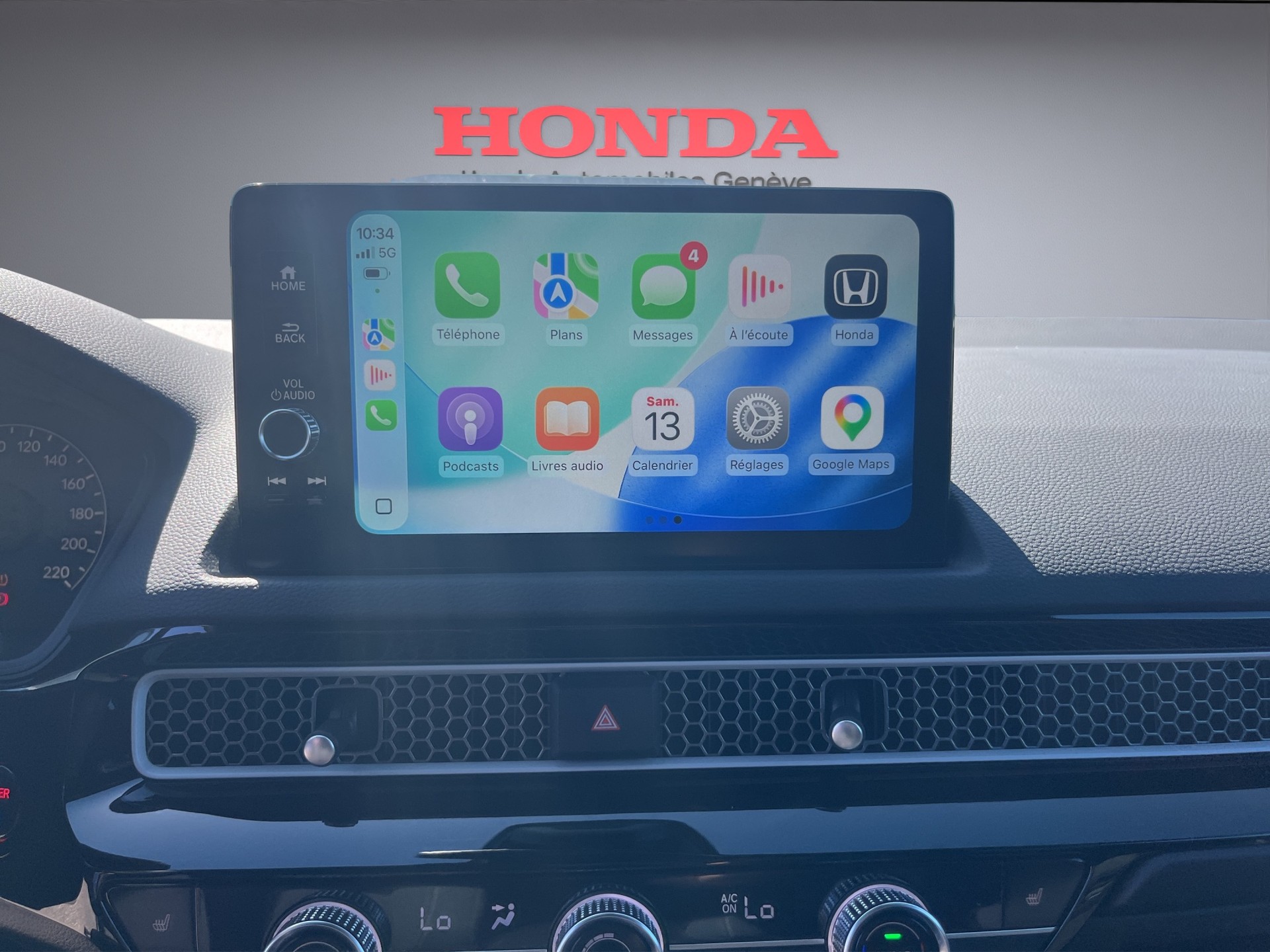 HONDA Civic 2.0 i-MMD Elegance-image-14