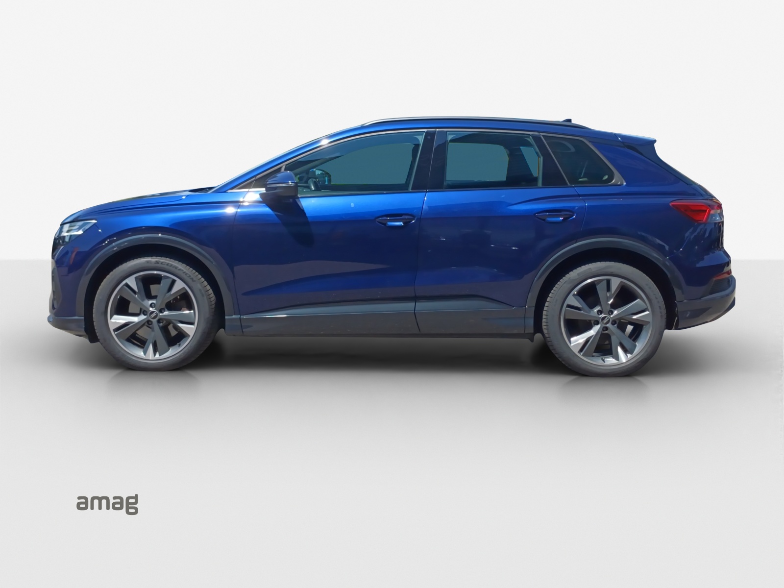 AUDI Q4 e-tron 40-image-1
