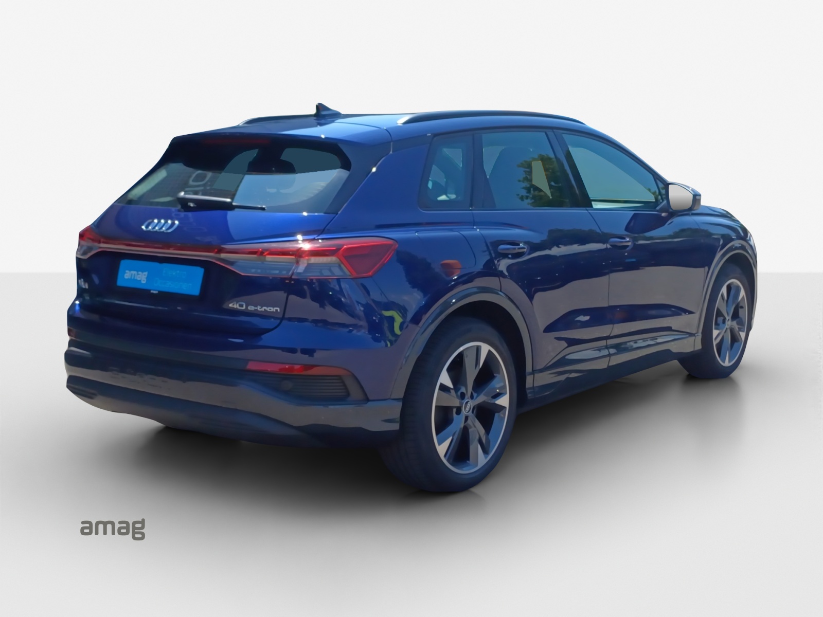 AUDI Q4 e-tron 40-image-5