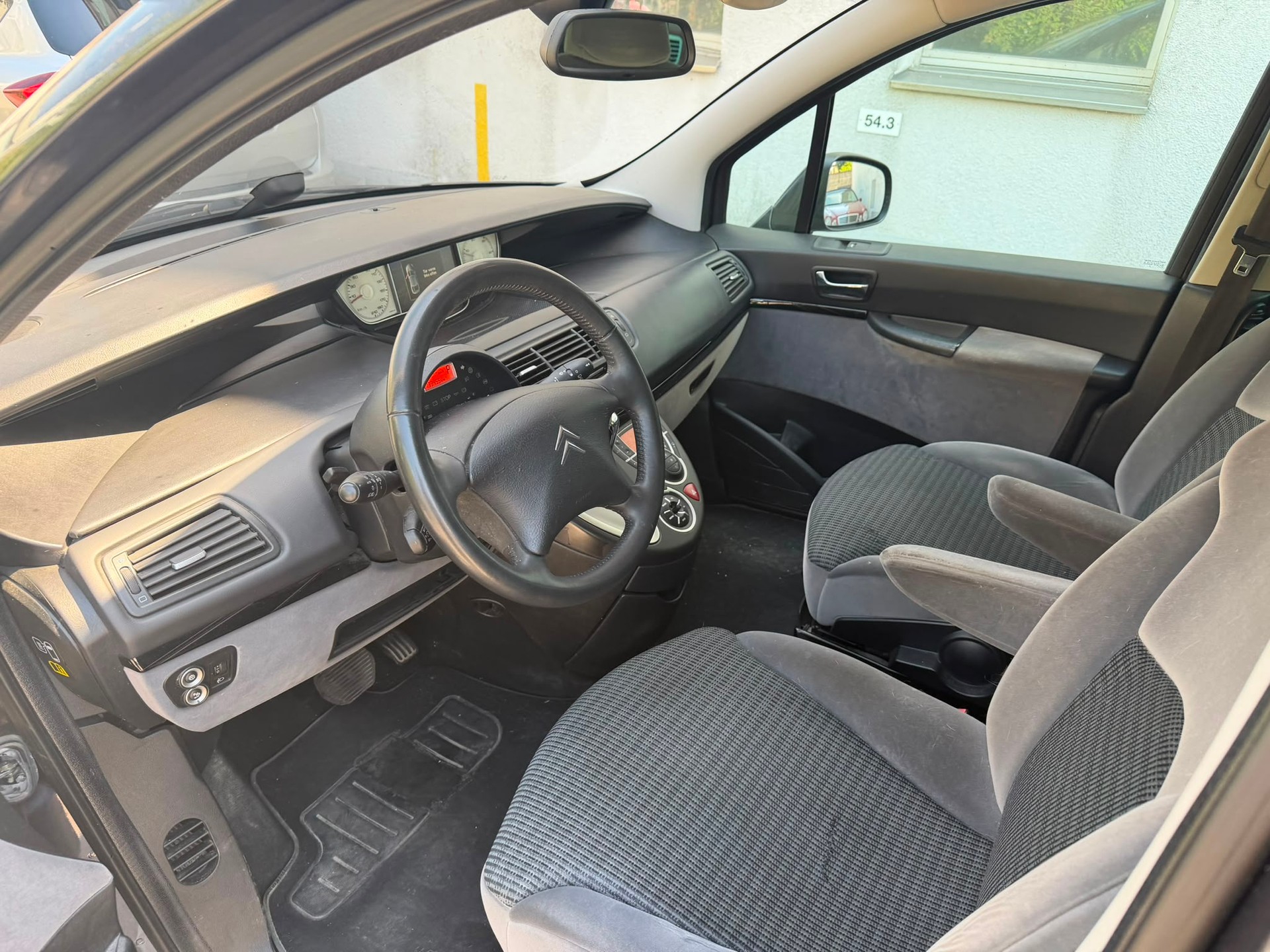 CITROEN C8 2.0 16V HDi Exclusive Automatic-image-3